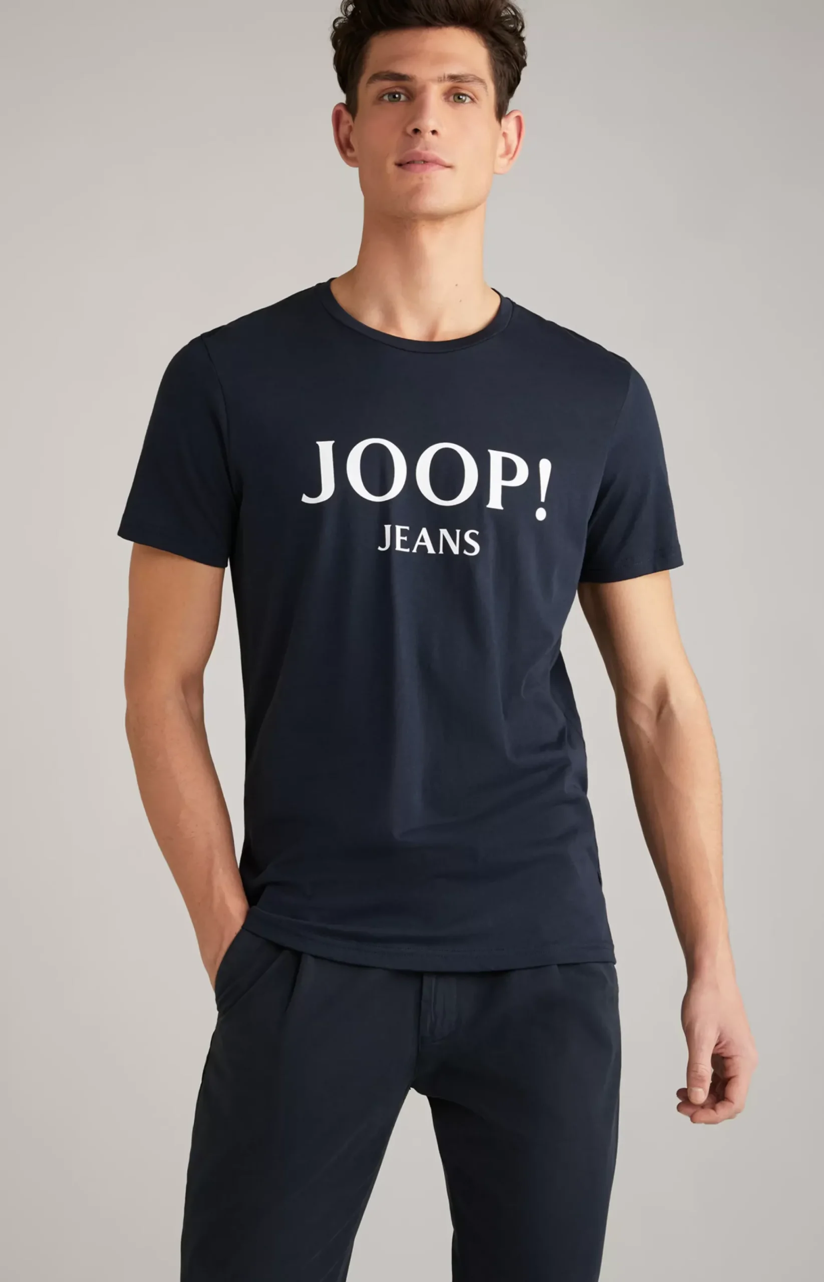 Alex T-Shirt in Navy