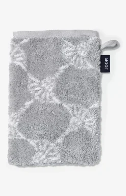 Black/White Cornflower Terrycloth Series in Silver
