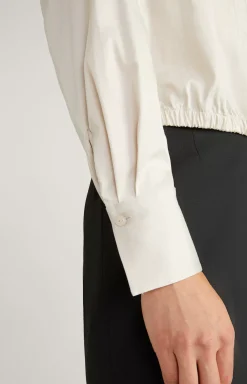 Blouse in Beige