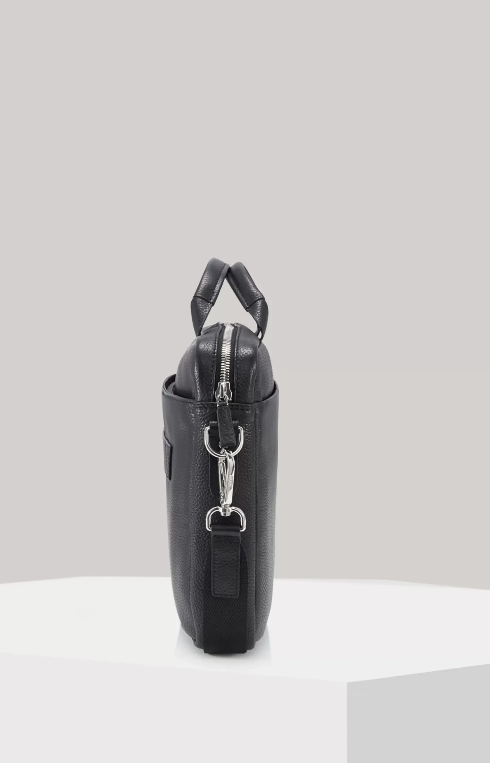 Cardona Pandion crossbody business bag in Black