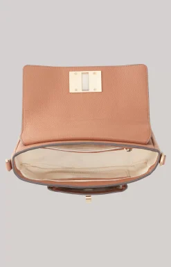 Carino Muna Shoulder Bag in Cognac