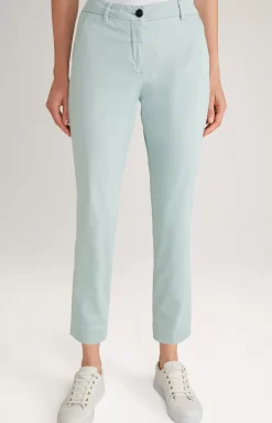 Chinos in Mint