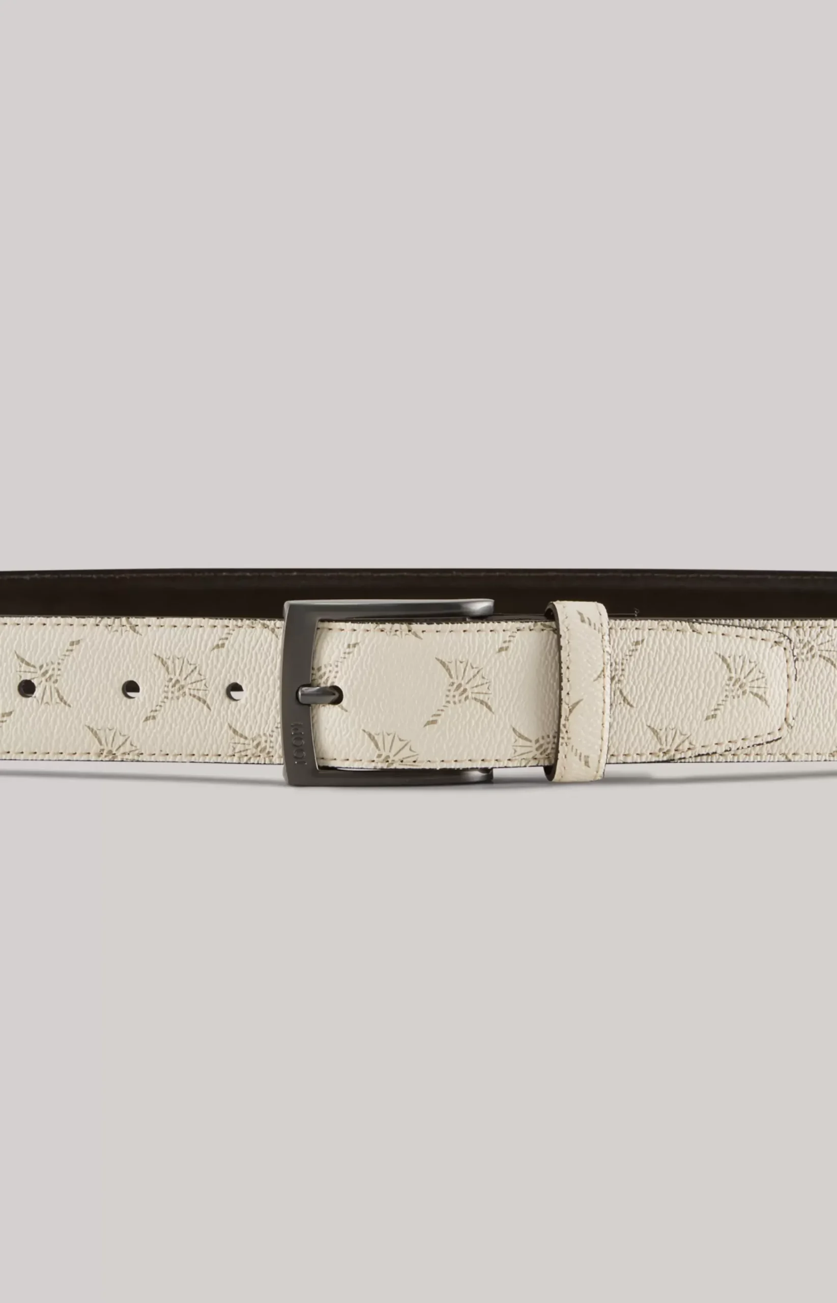 Cornflower Belt in an Off-white Pattern