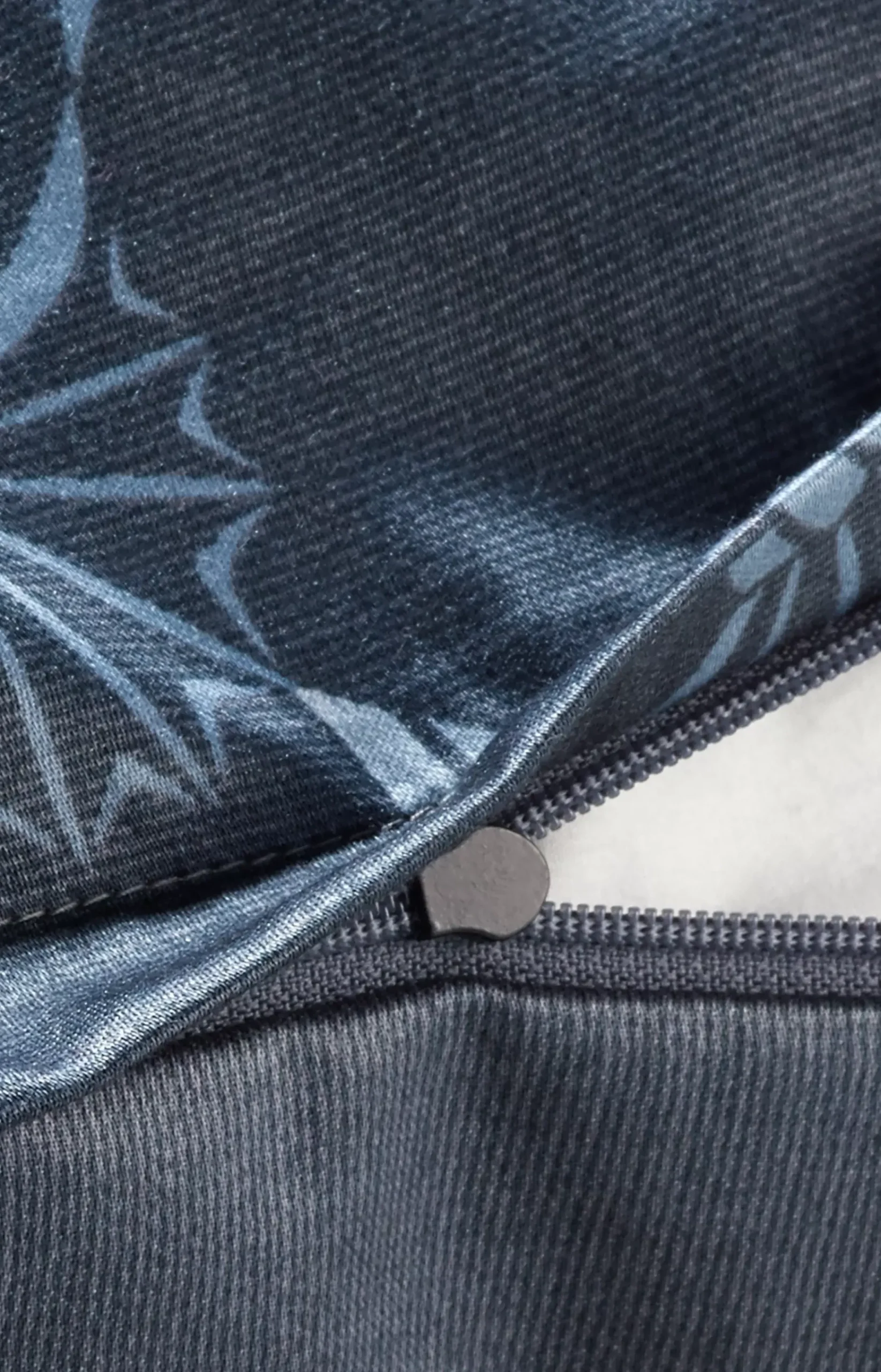 Cornflower gradient bedlinen, graphite