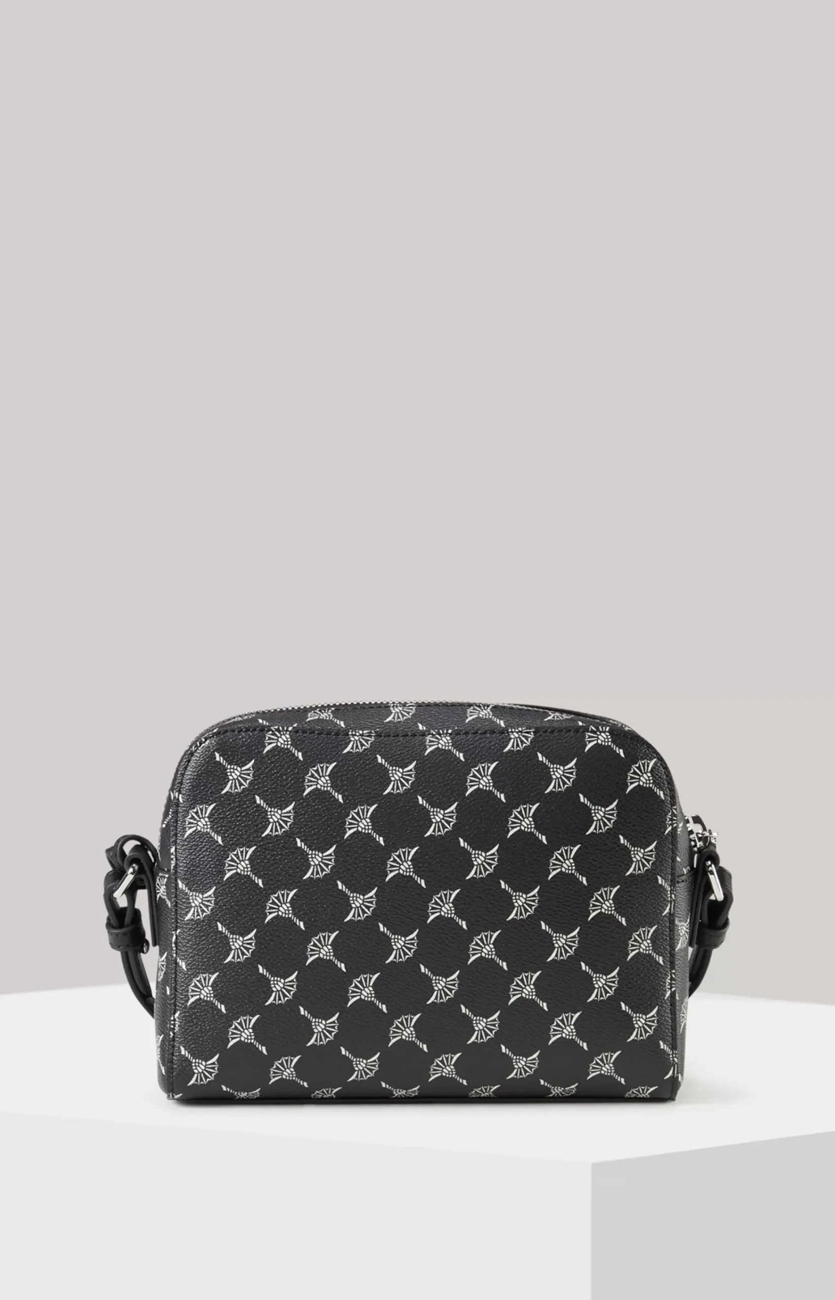 Cortina Cloe Shoulder Bag in Black