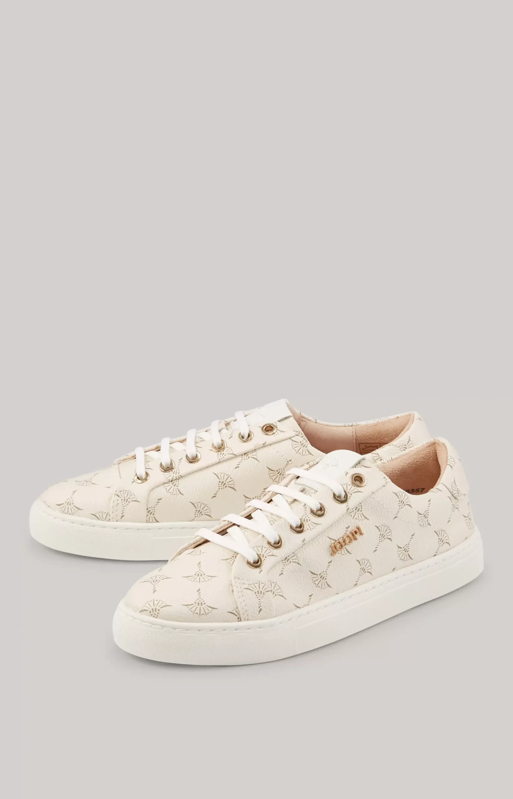 Cortina Coralie Trainers in Off-white