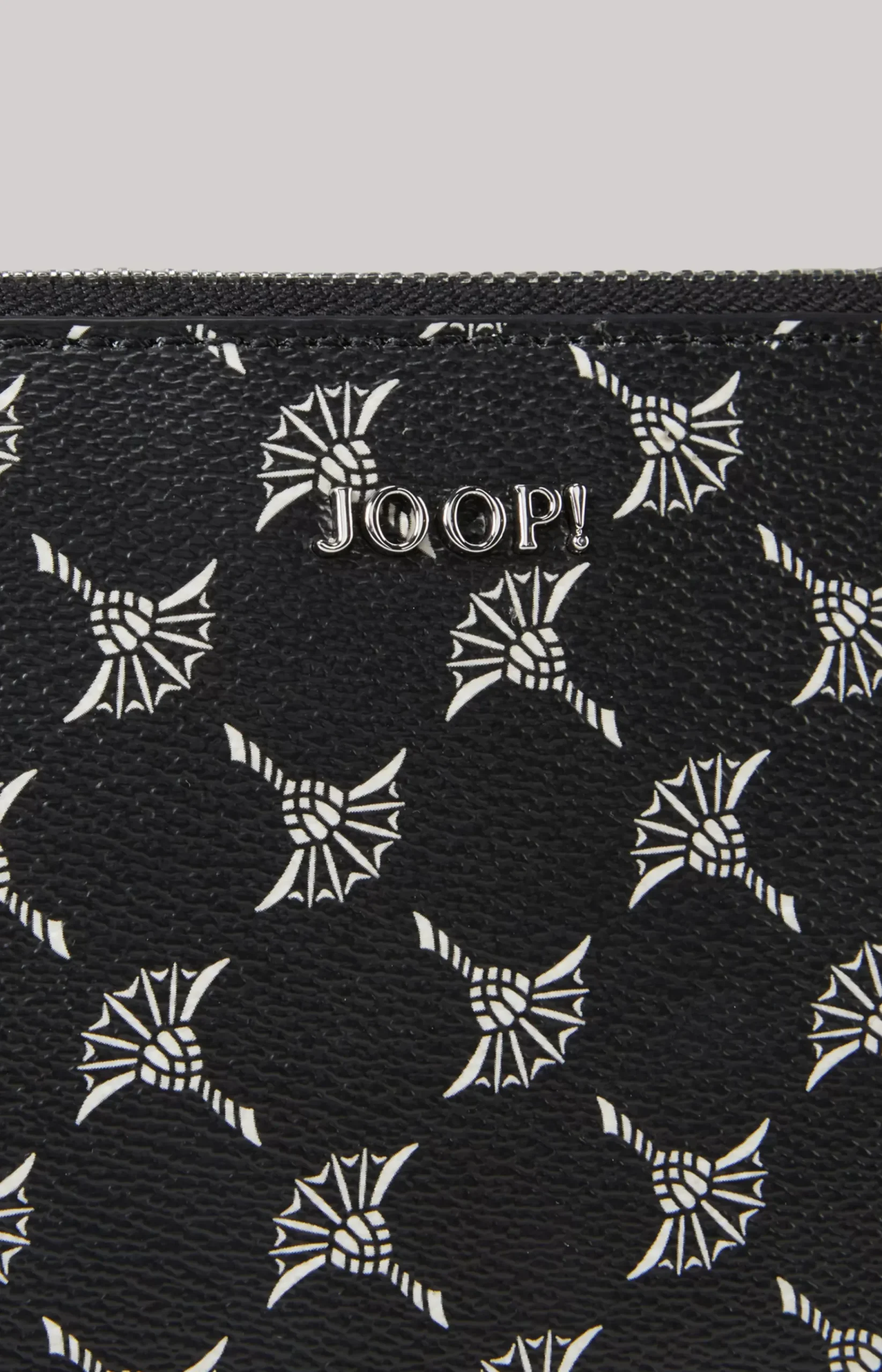 Cortina Danai Cosmetics Bag in Black