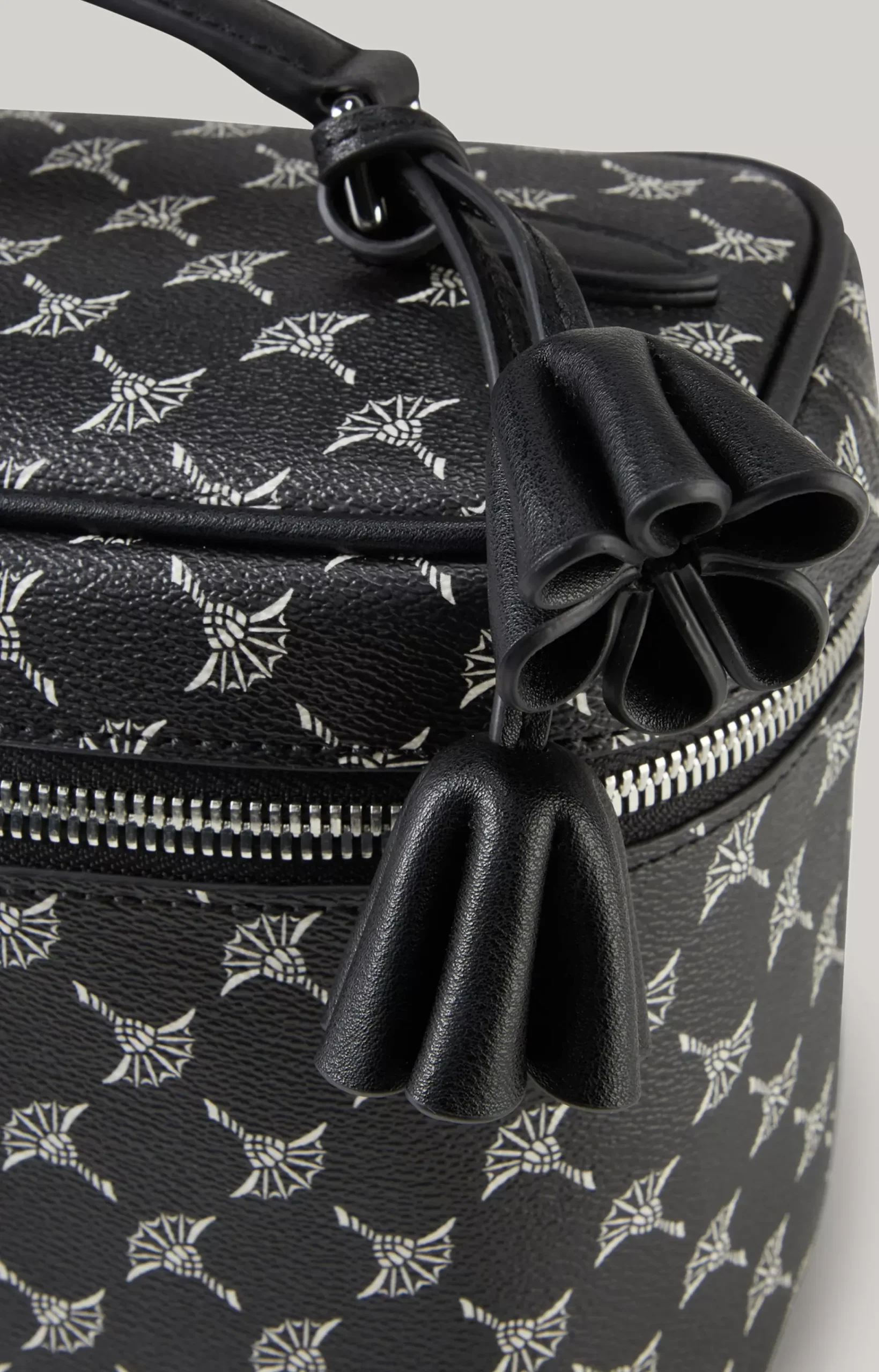 Cortina Flora Beauty Case in Black