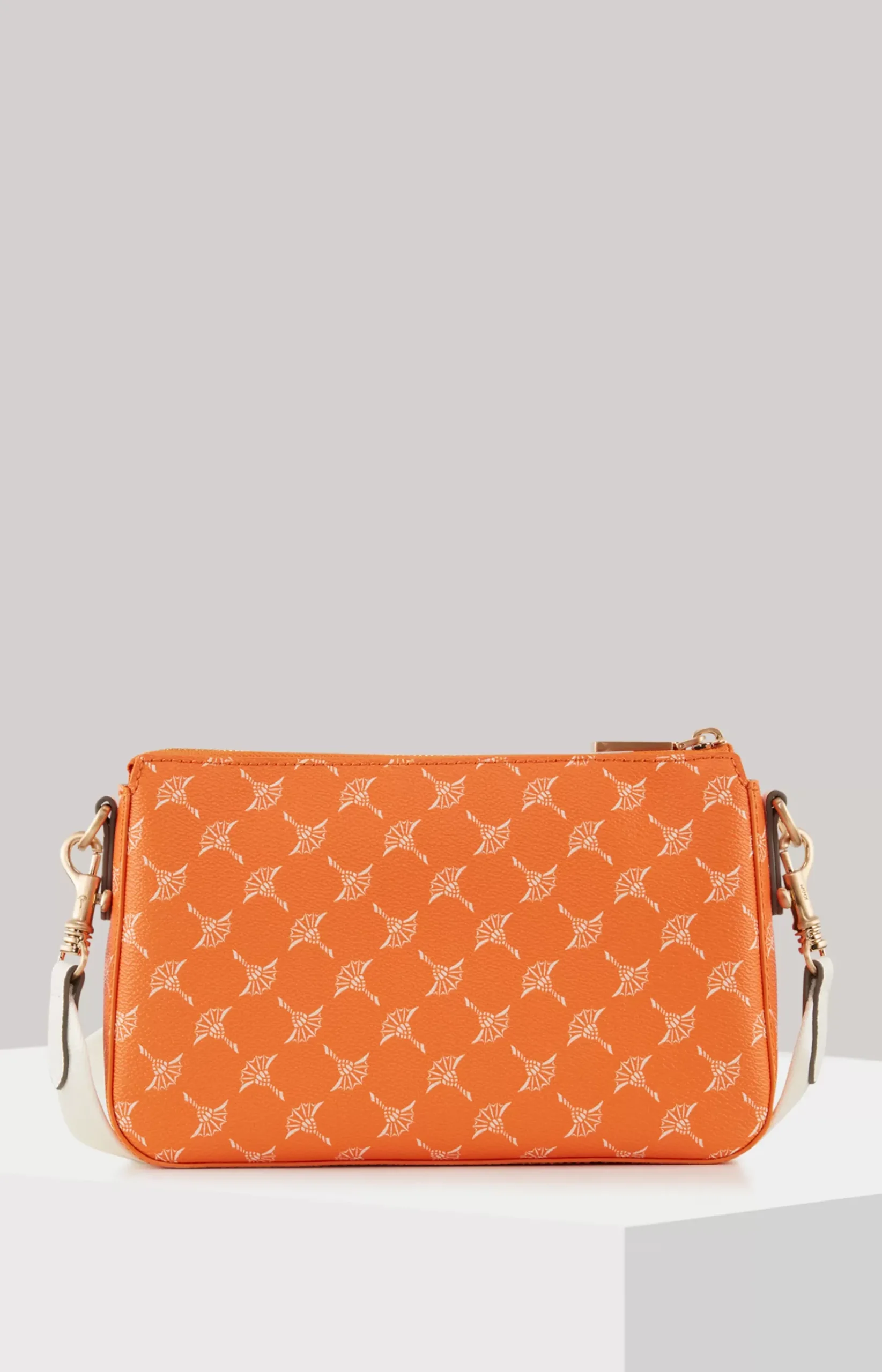 Cortina Jasmina Shoulder Bag in Orange