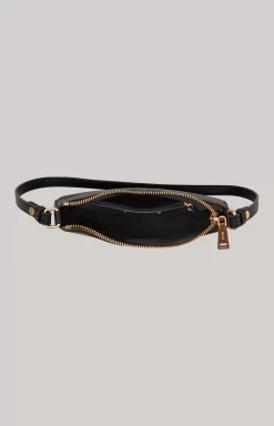 Cortina Piazza Eunike Shoulder Bag in Brown