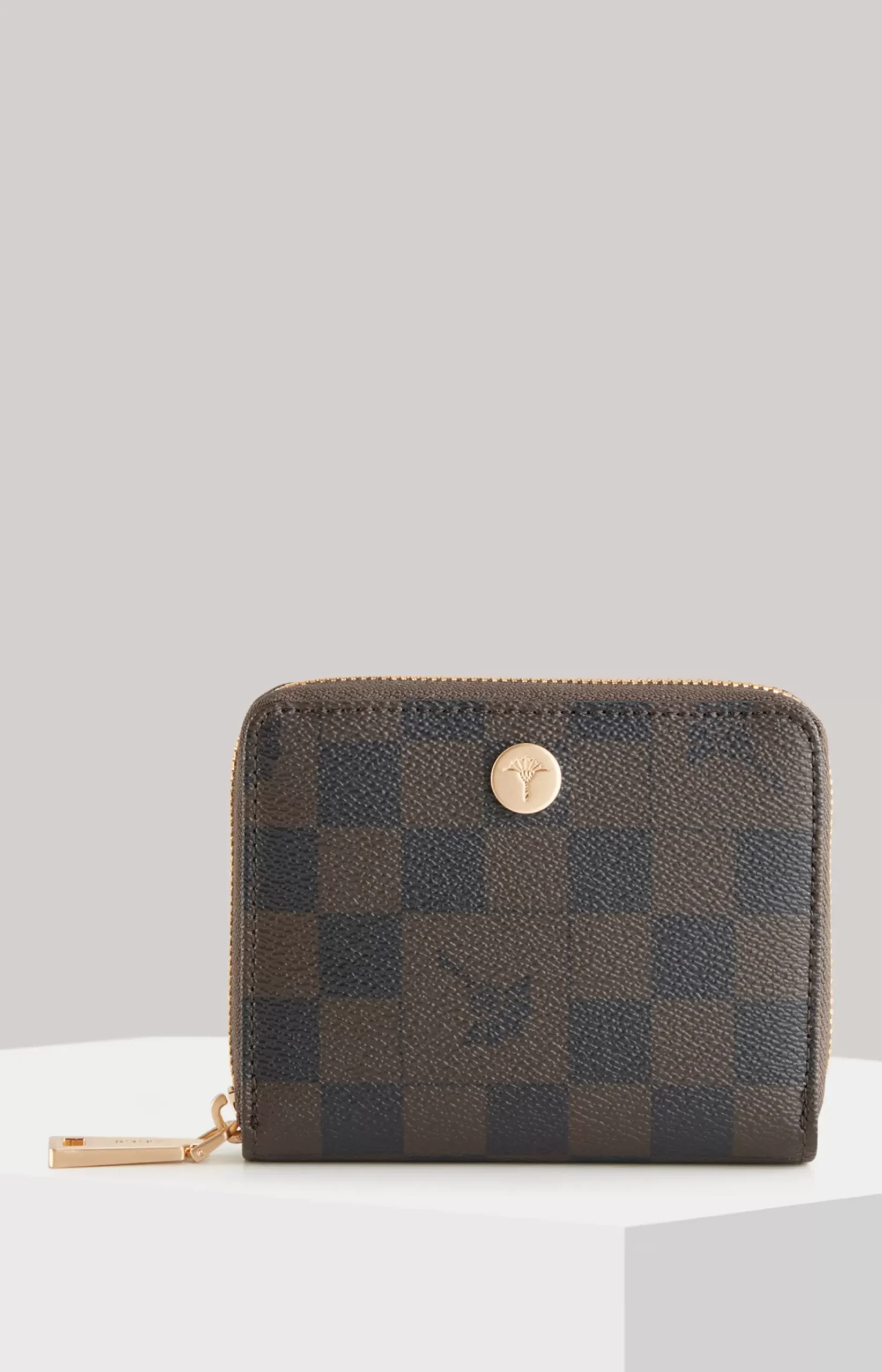 Cortina Piazza Nisa Wallet in Dark Brown
