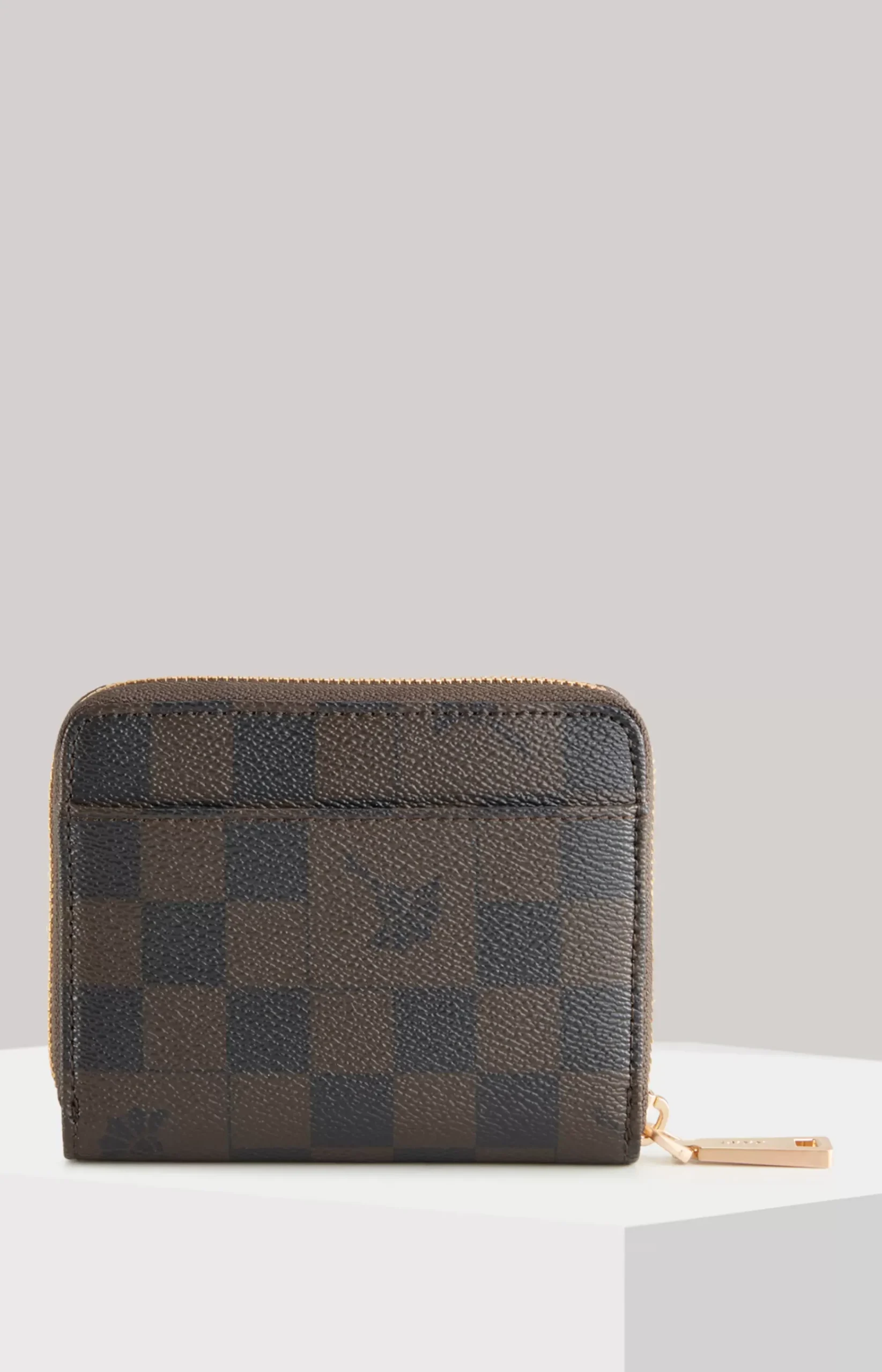 Cortina Piazza Nisa Wallet in Dark Brown