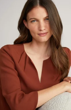 Crêpe Blouse in Copper Brown