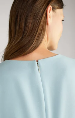 Crêpe Dress in Mint