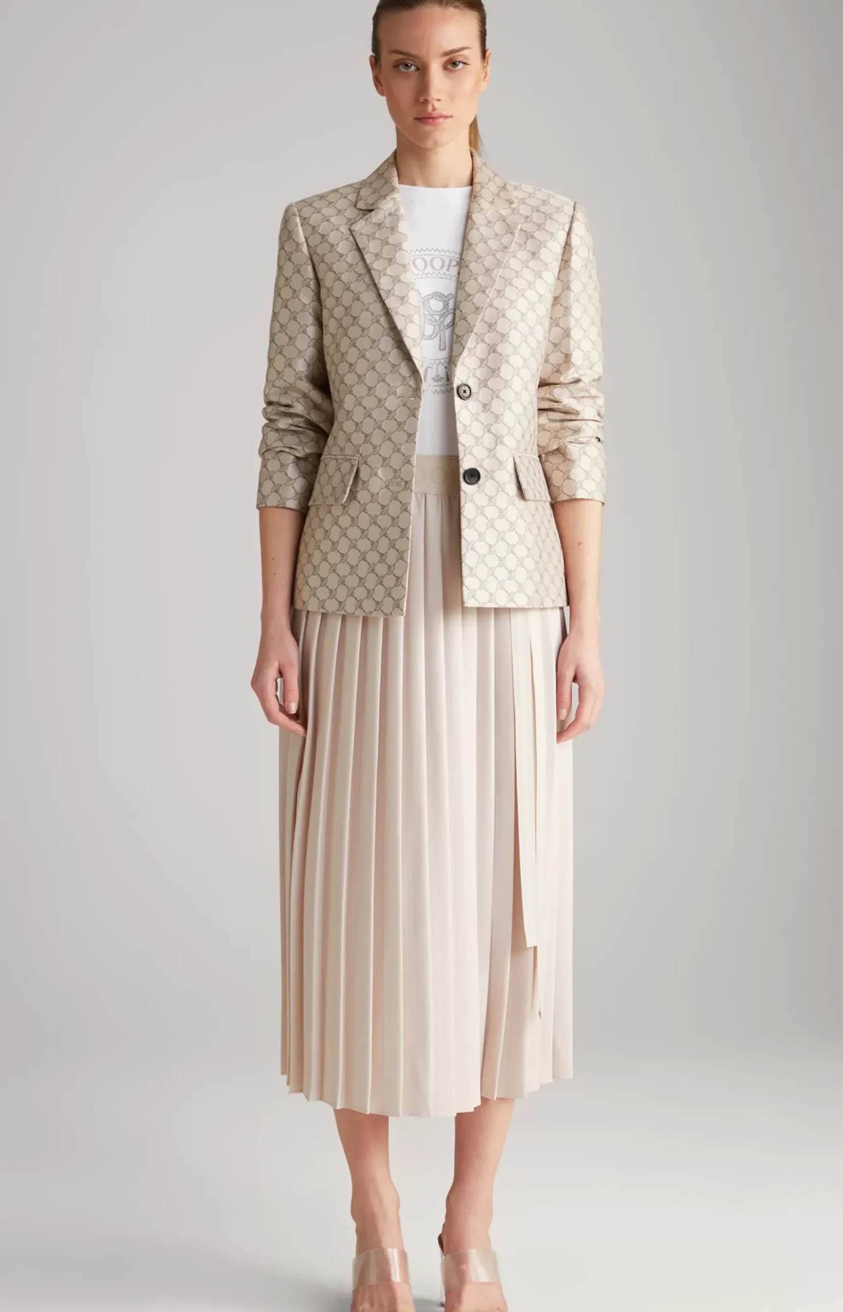 Crêpe Skirt in Champagne