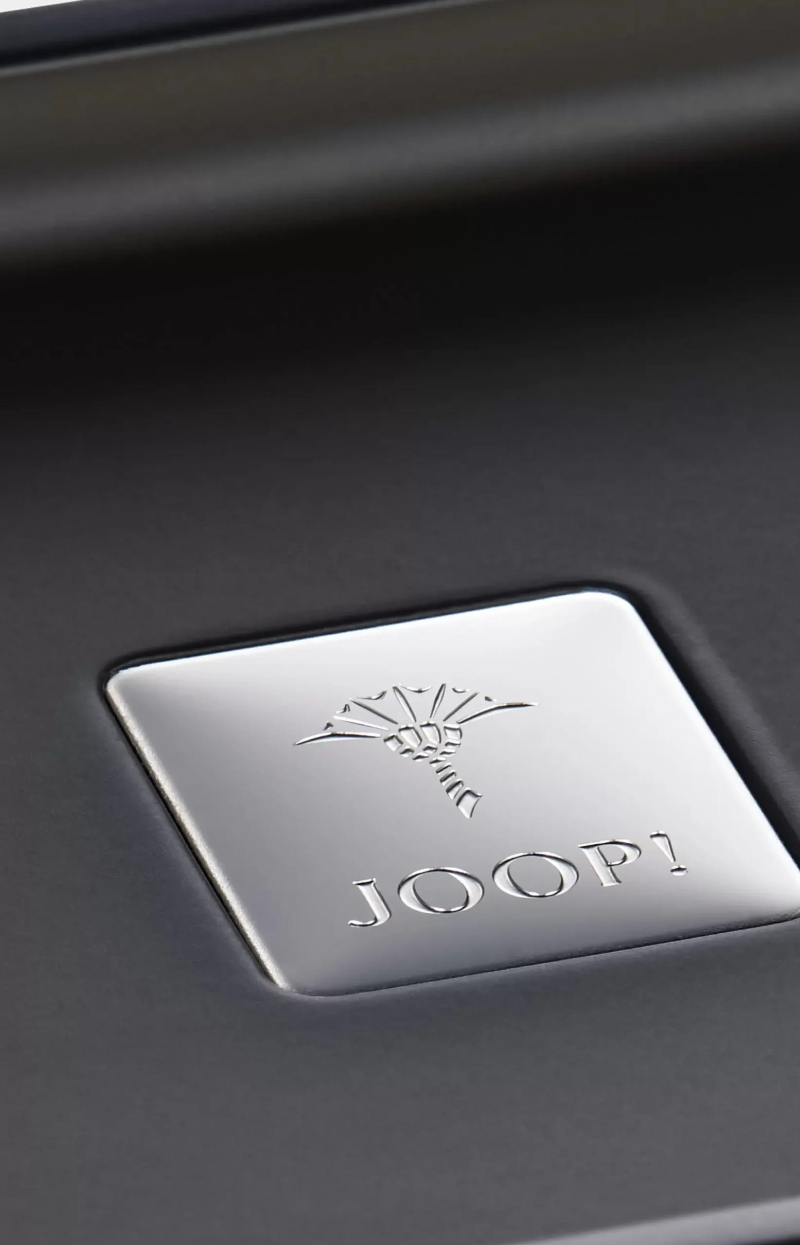 Crystal Line small tray in anthracite