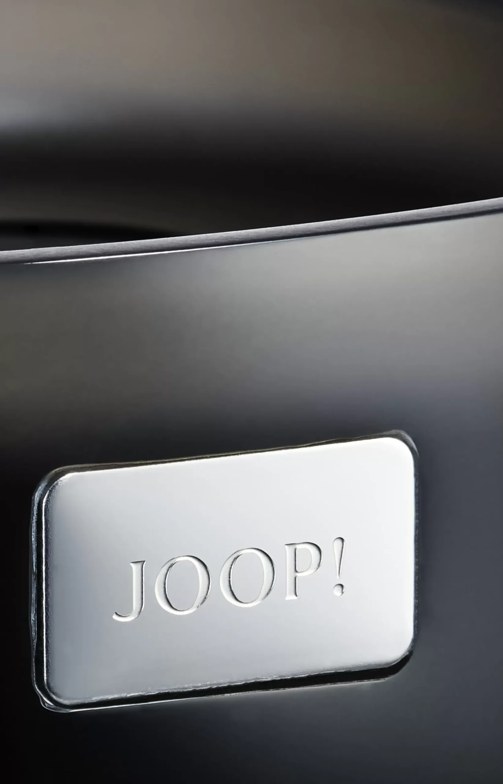Crystal Line soap dish in anthracite
