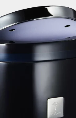 Crystal Line storage bin with swivel lid in dark blue