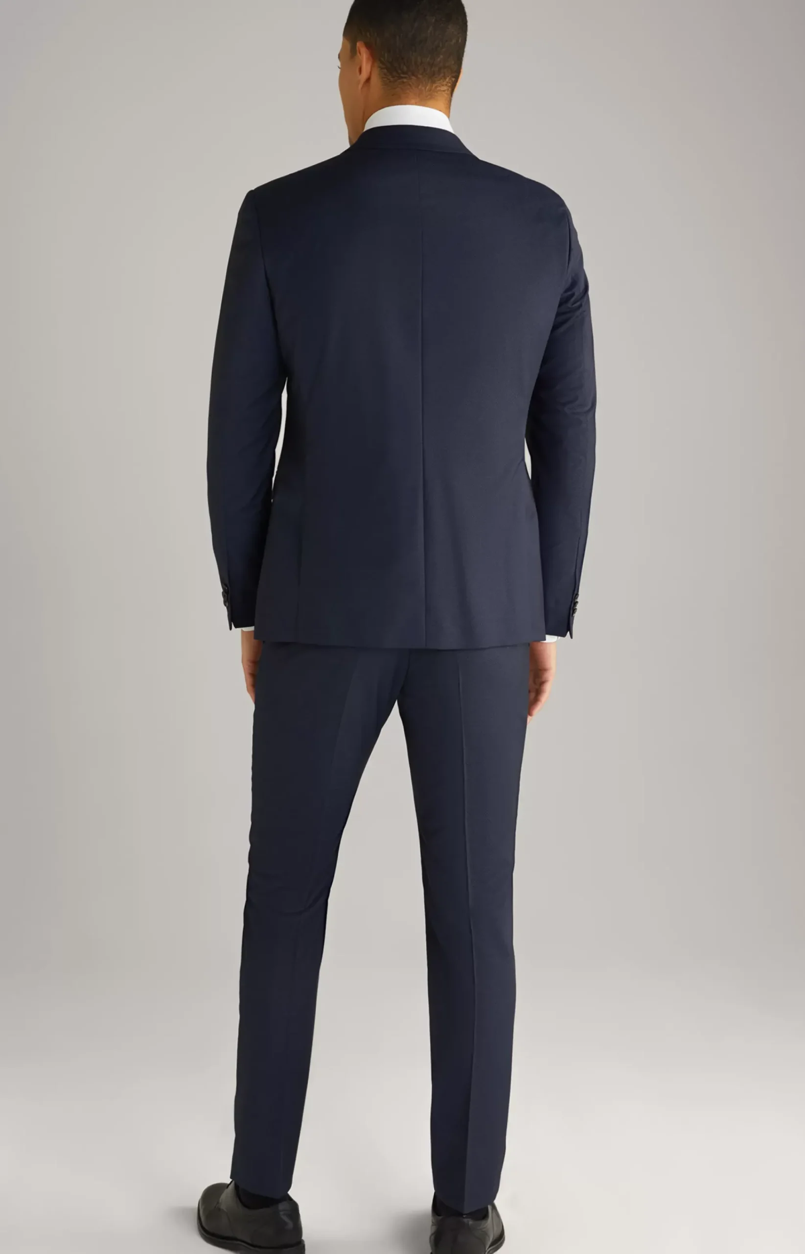 Damon-Gun Virgin Wool Suit in Blue Textured