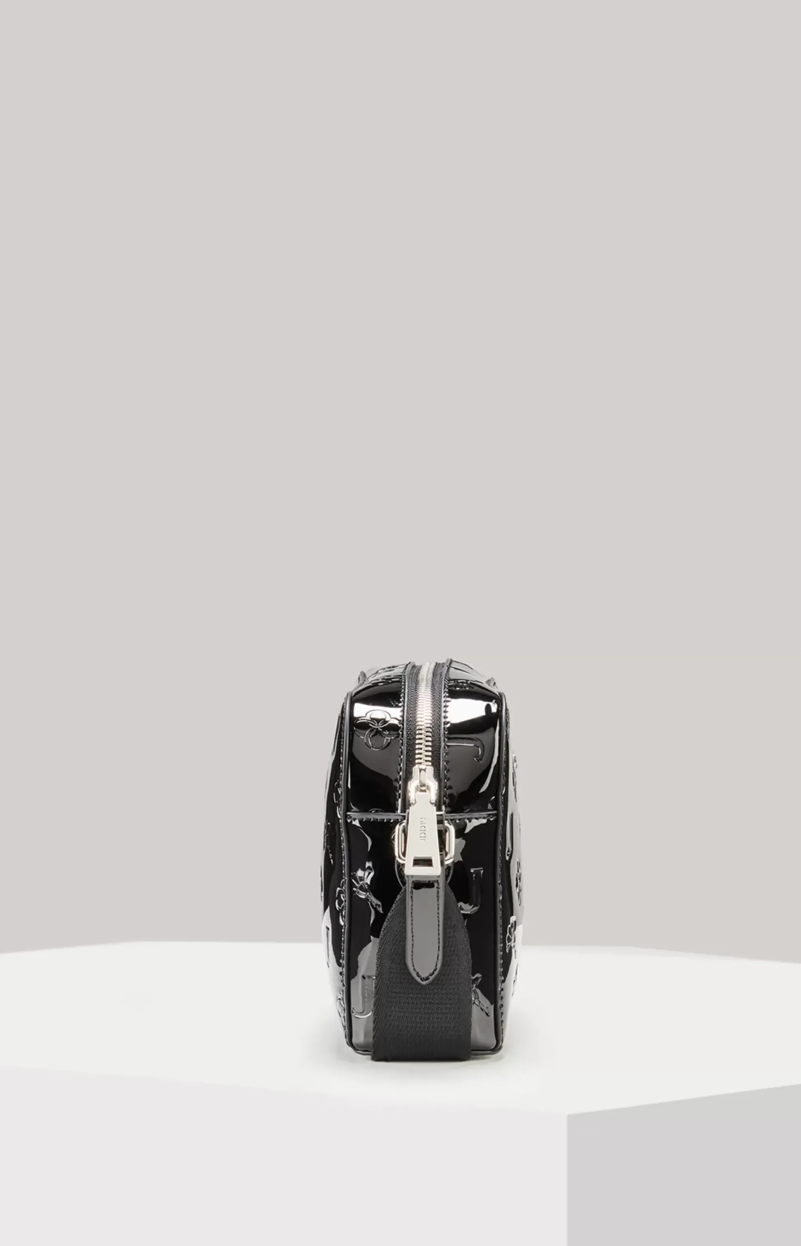 Decoro Lucente Cloe Shoulder Bag in Black