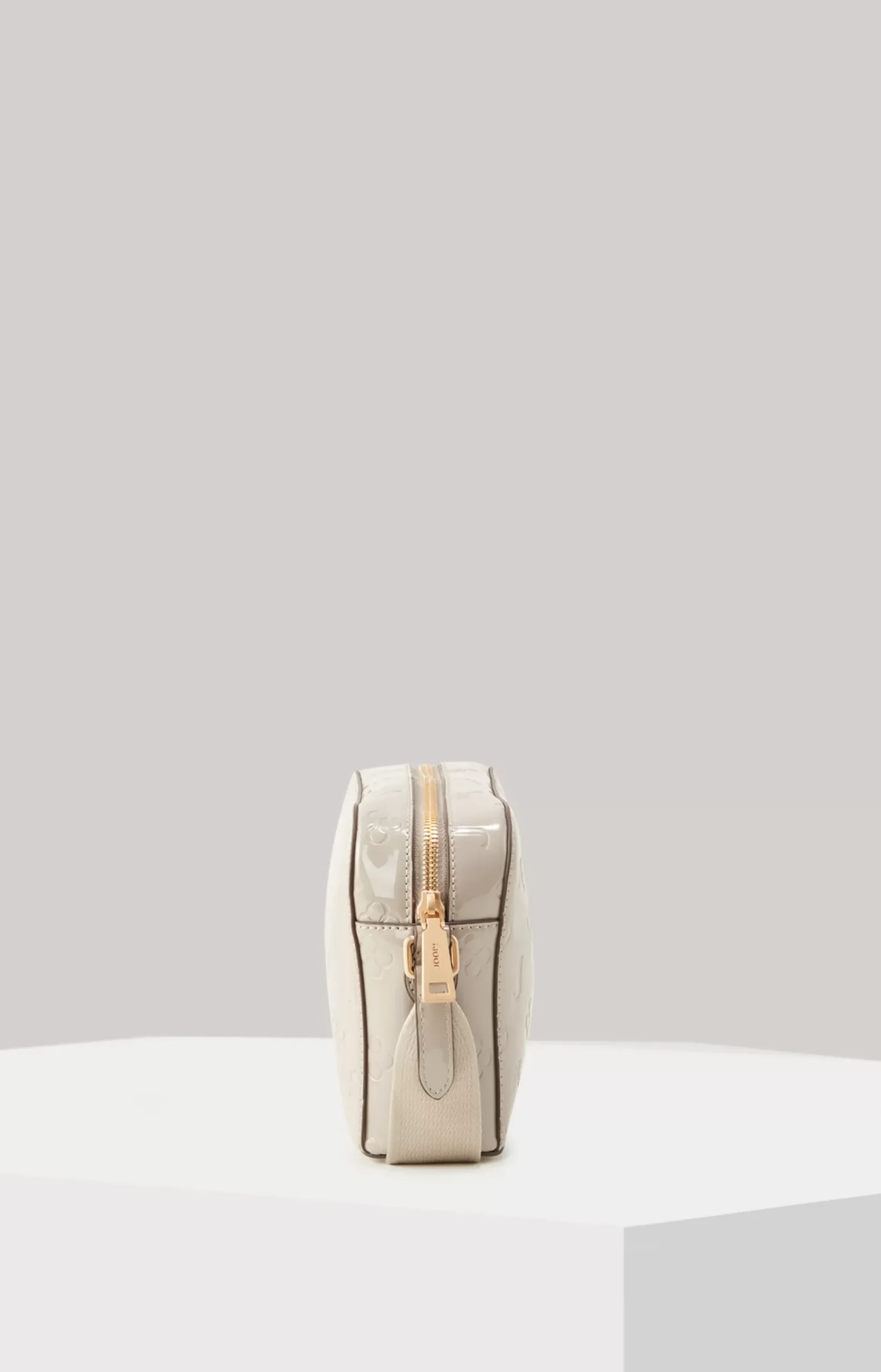 Decoro Lucente Cloe Shoulder Bag in Greige