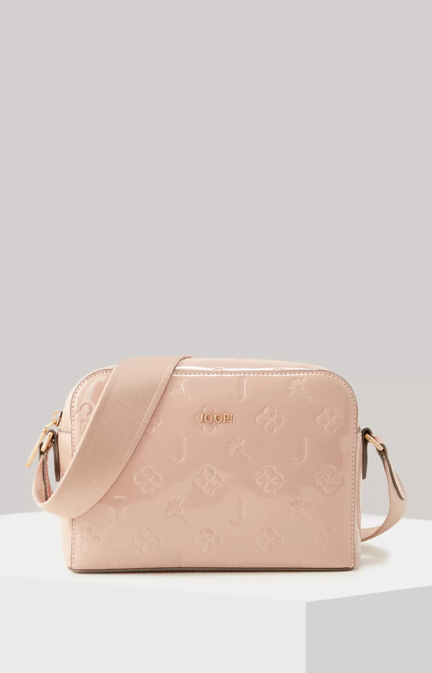Decoro Lucente Cloe Shoulder Bag in Nude