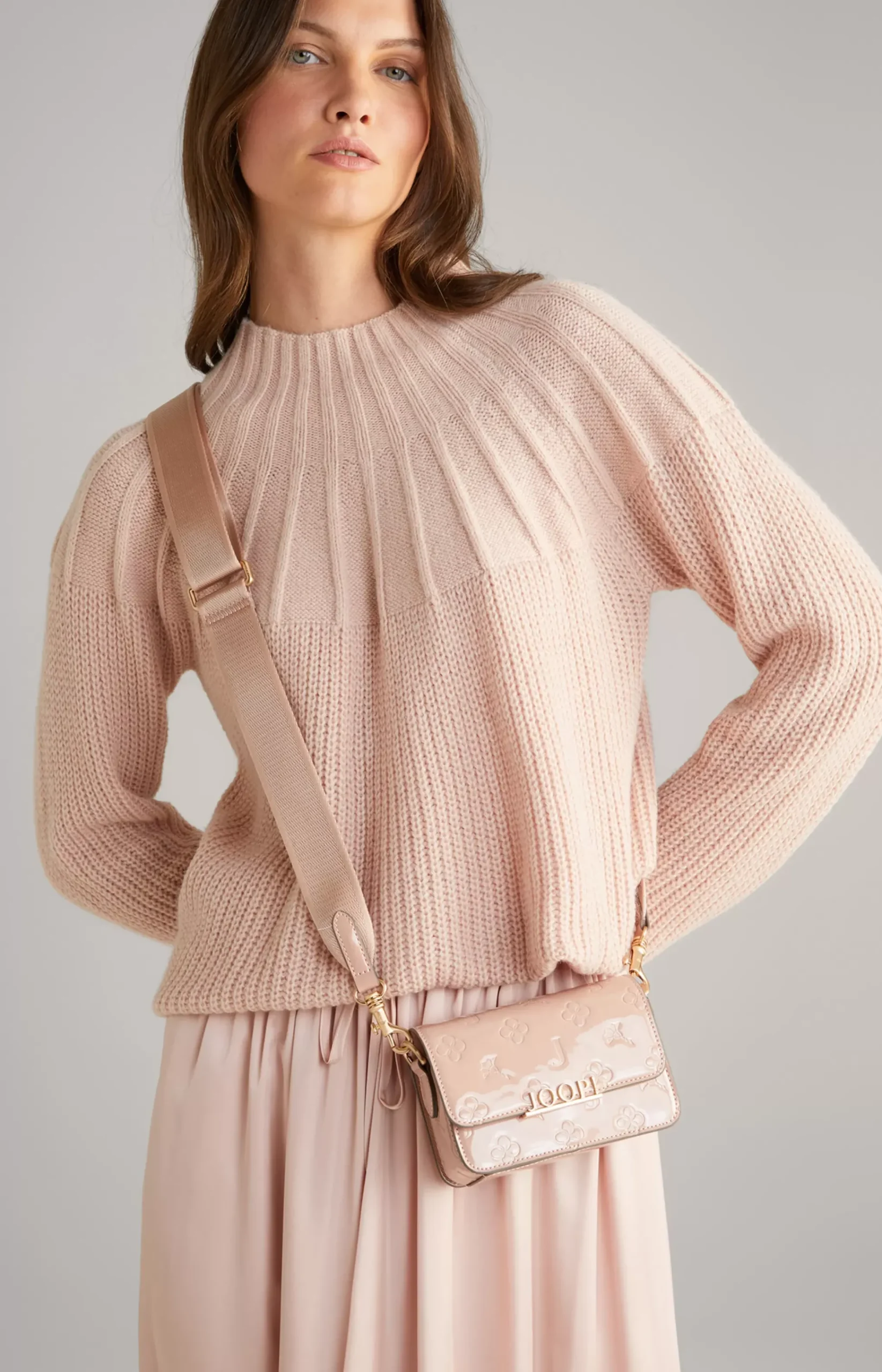 Decoro Lucente Sousa Shoulder Bag in Nude