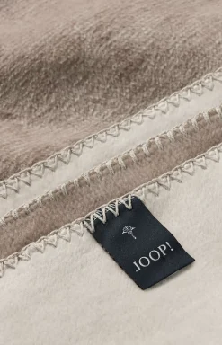 Double-face blend blanket in sand/natural