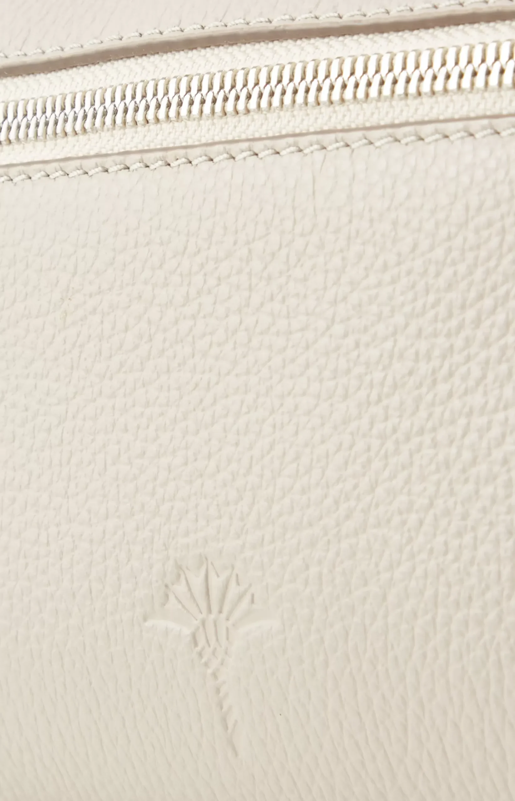 Estate Casta Leather Shoulder Bag in Light Grey