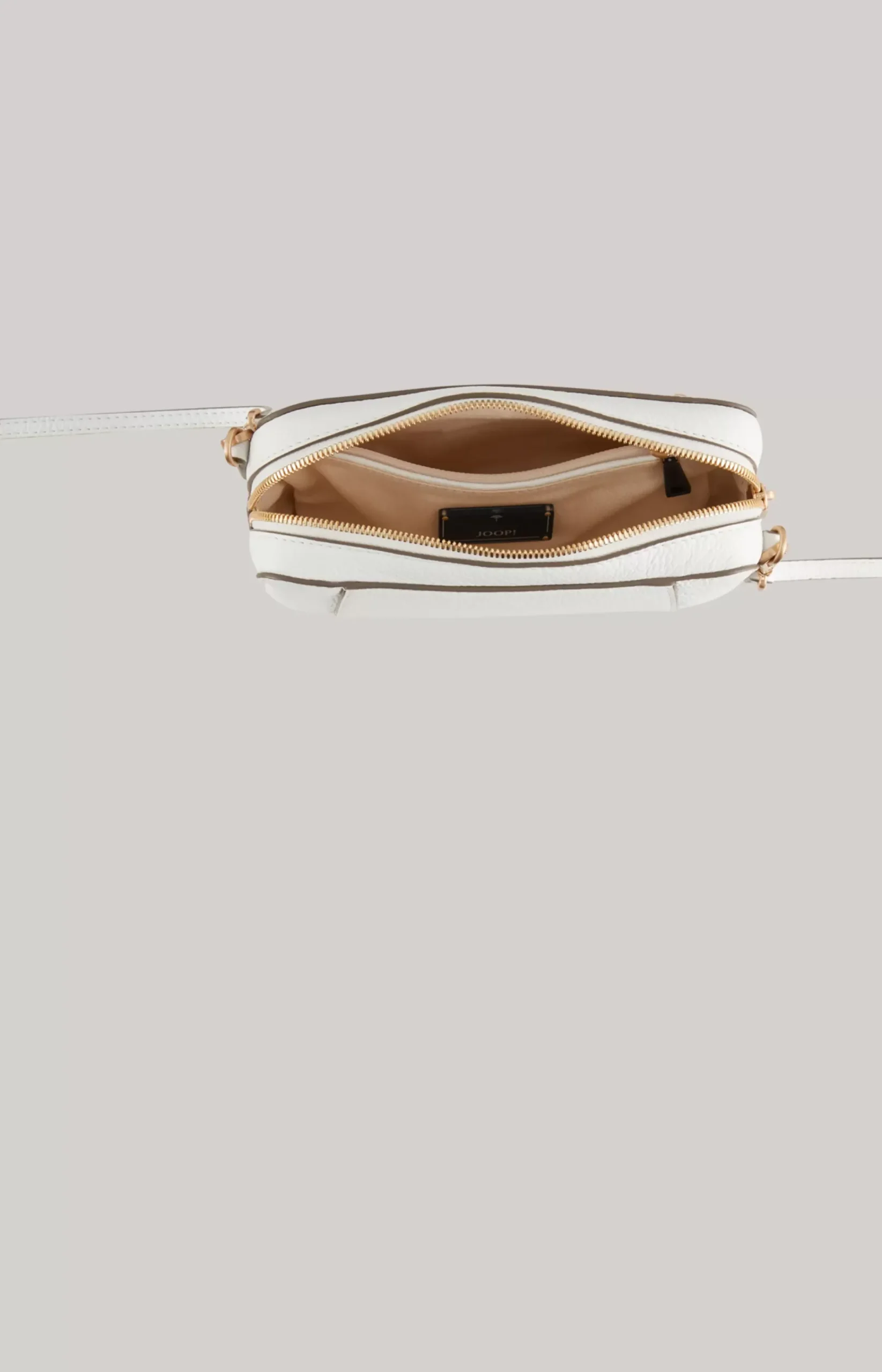 Estate Casta Leather Shoulder Bag in White