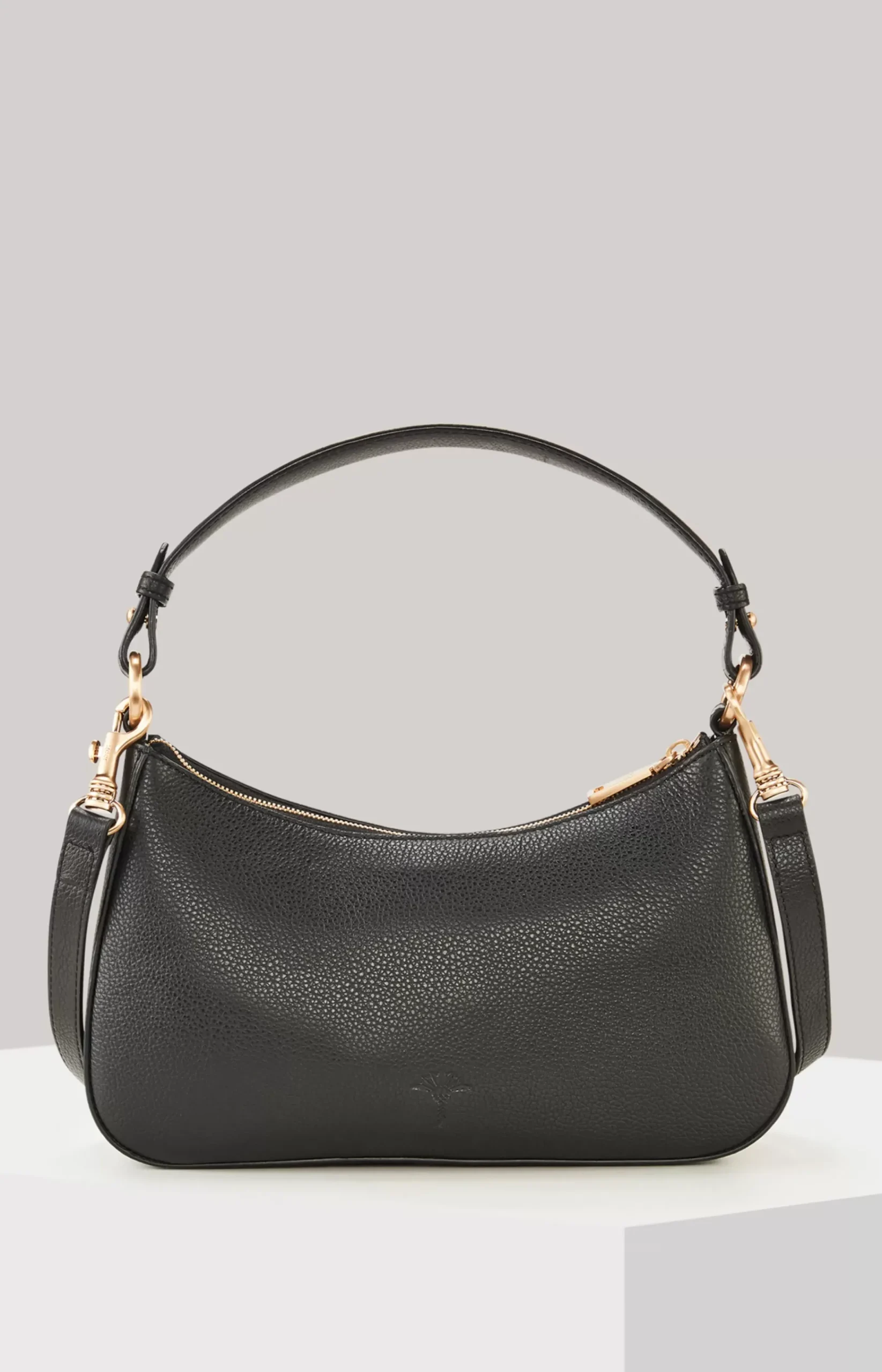 Estate Loreen Leather Shoulder Bag in Black