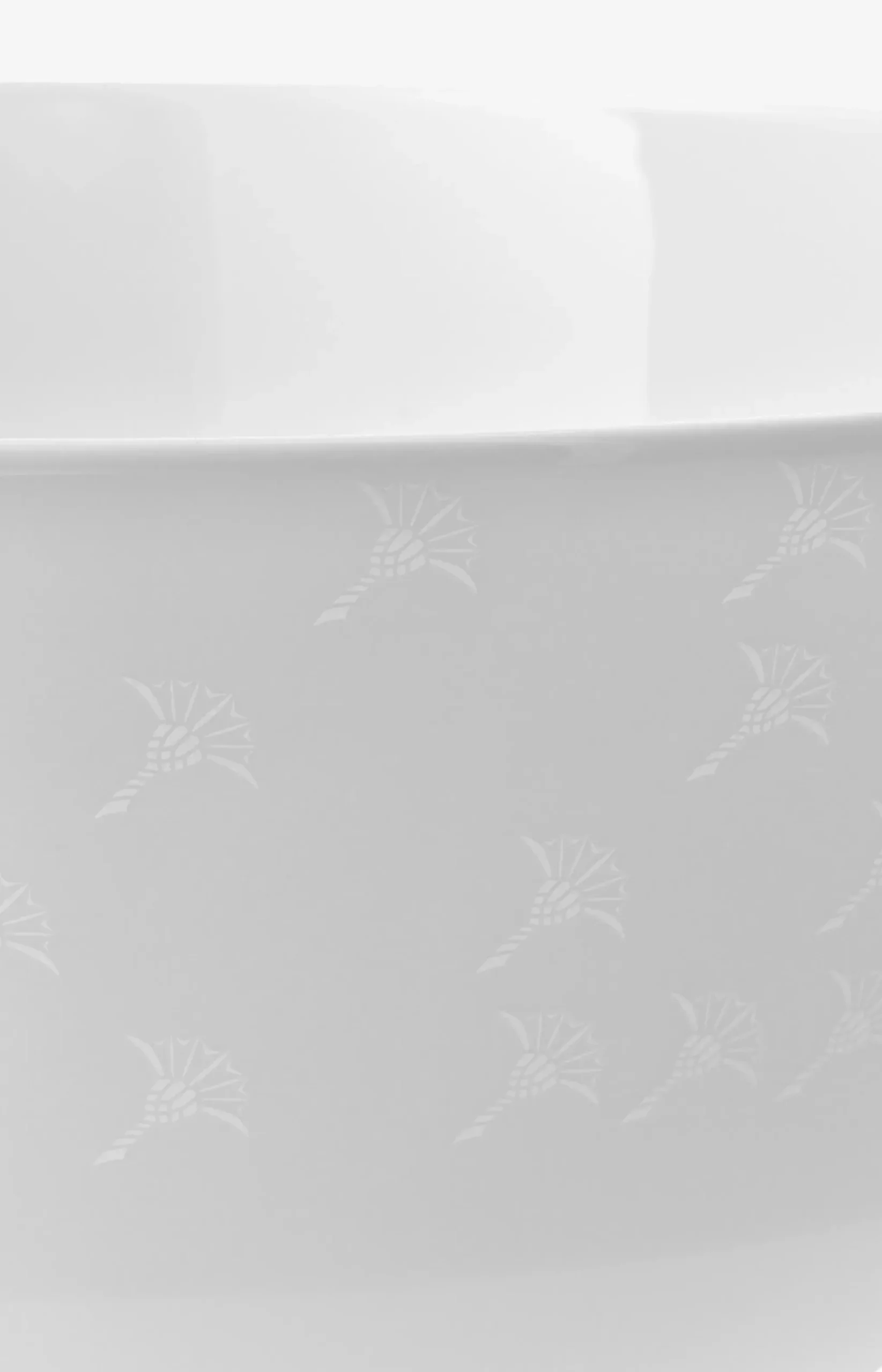 Faded Cornflower Bowl 23 cm in White