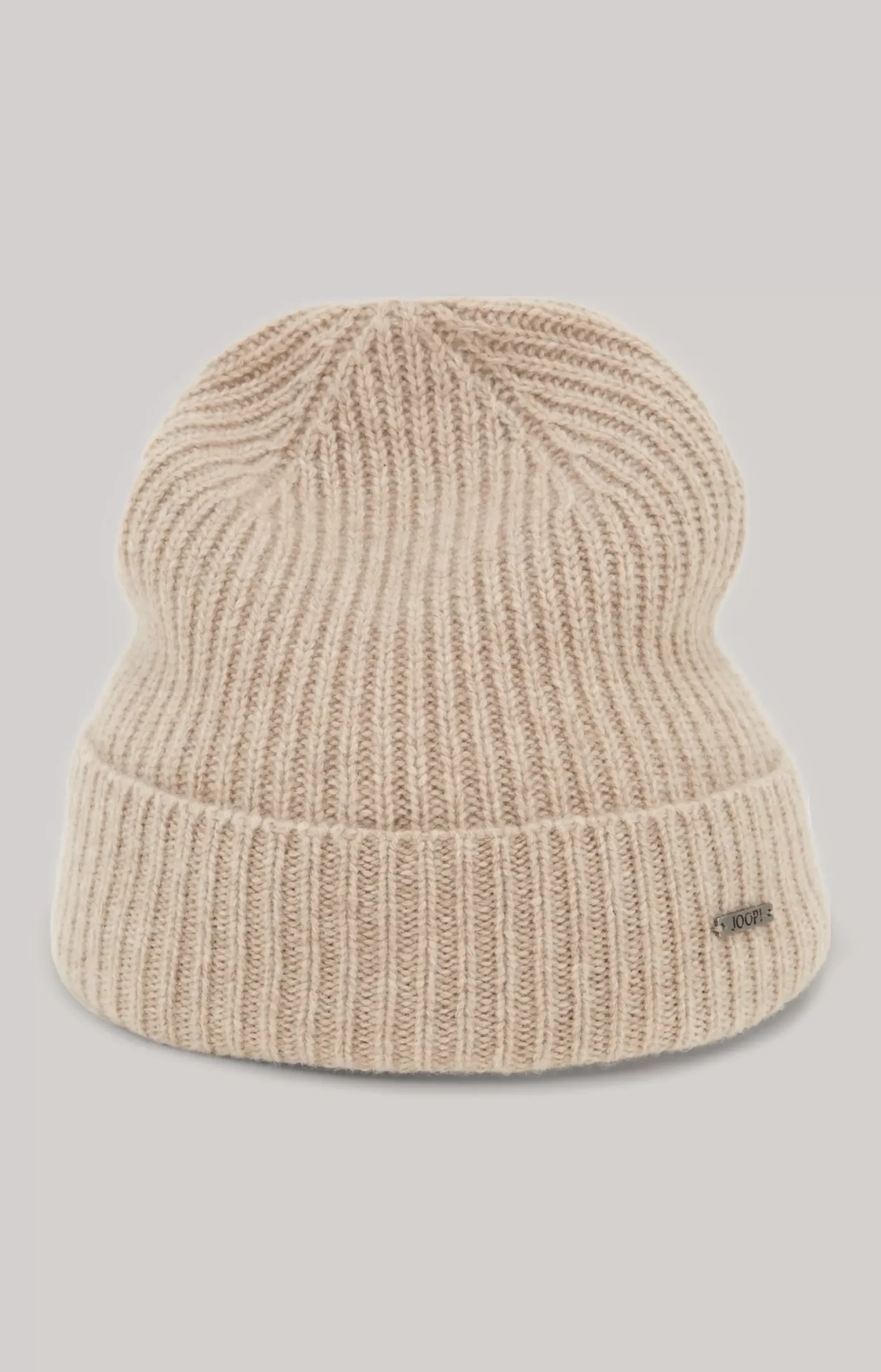 Fenol Knitted Hat in Light Brown