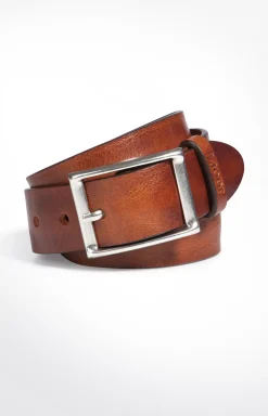 Finely Textured Cowhide Belt in Cognac