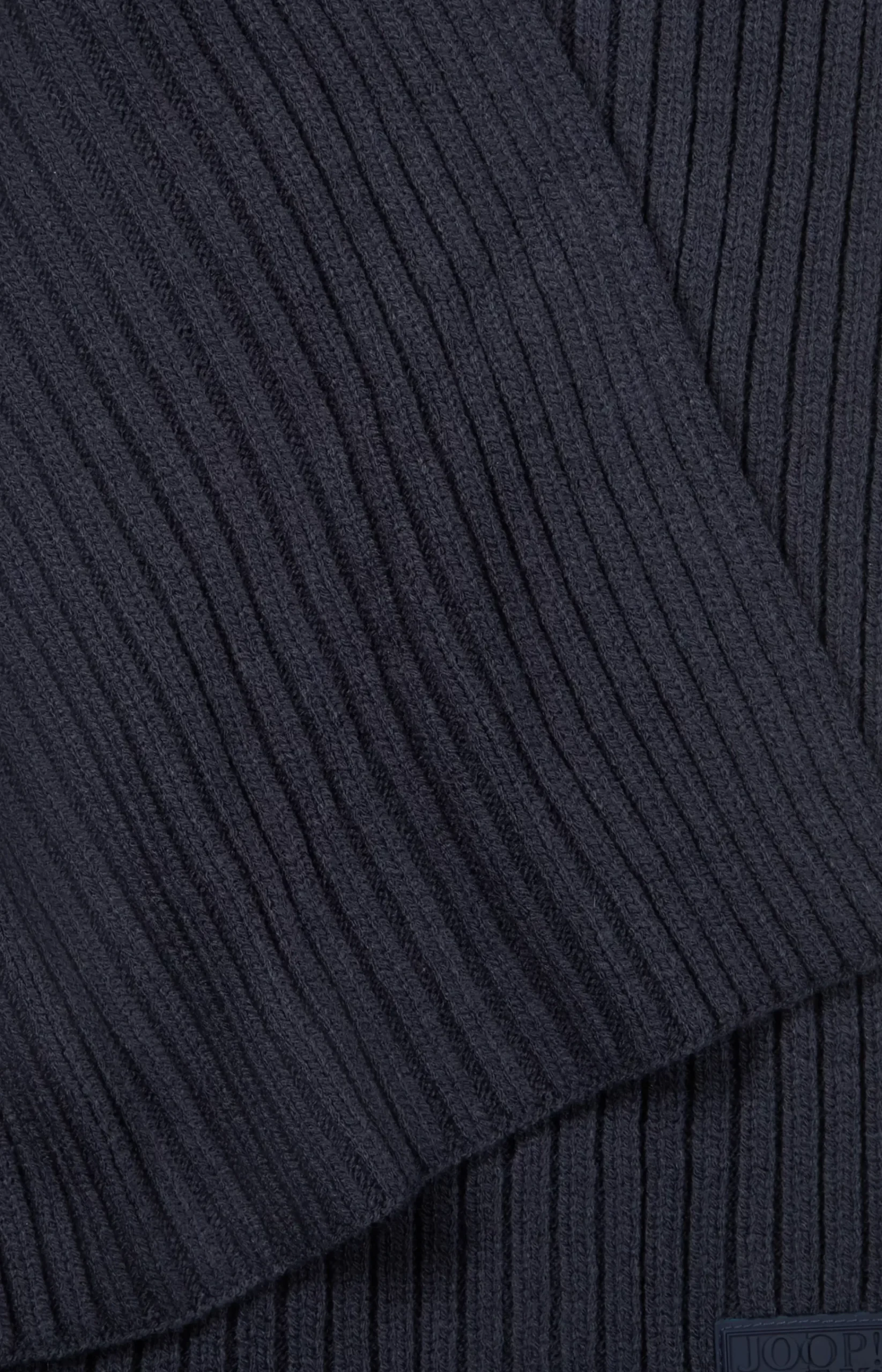 Francis Knitted Scarf in Dark Blue