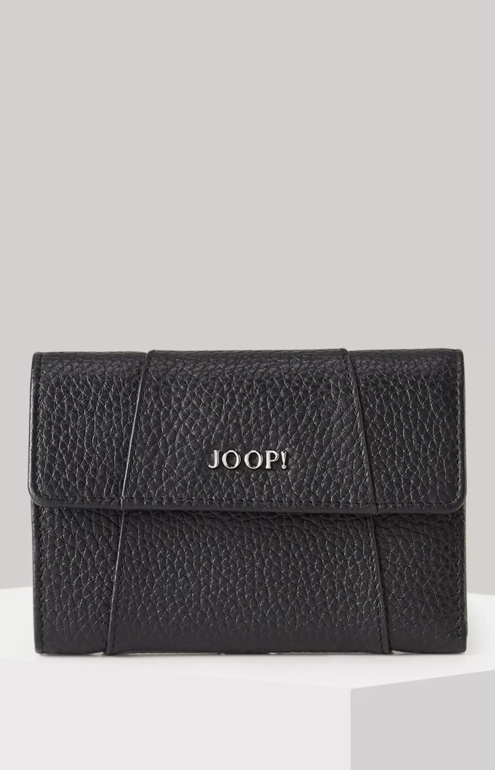 Giada Cosma Wallet in Black