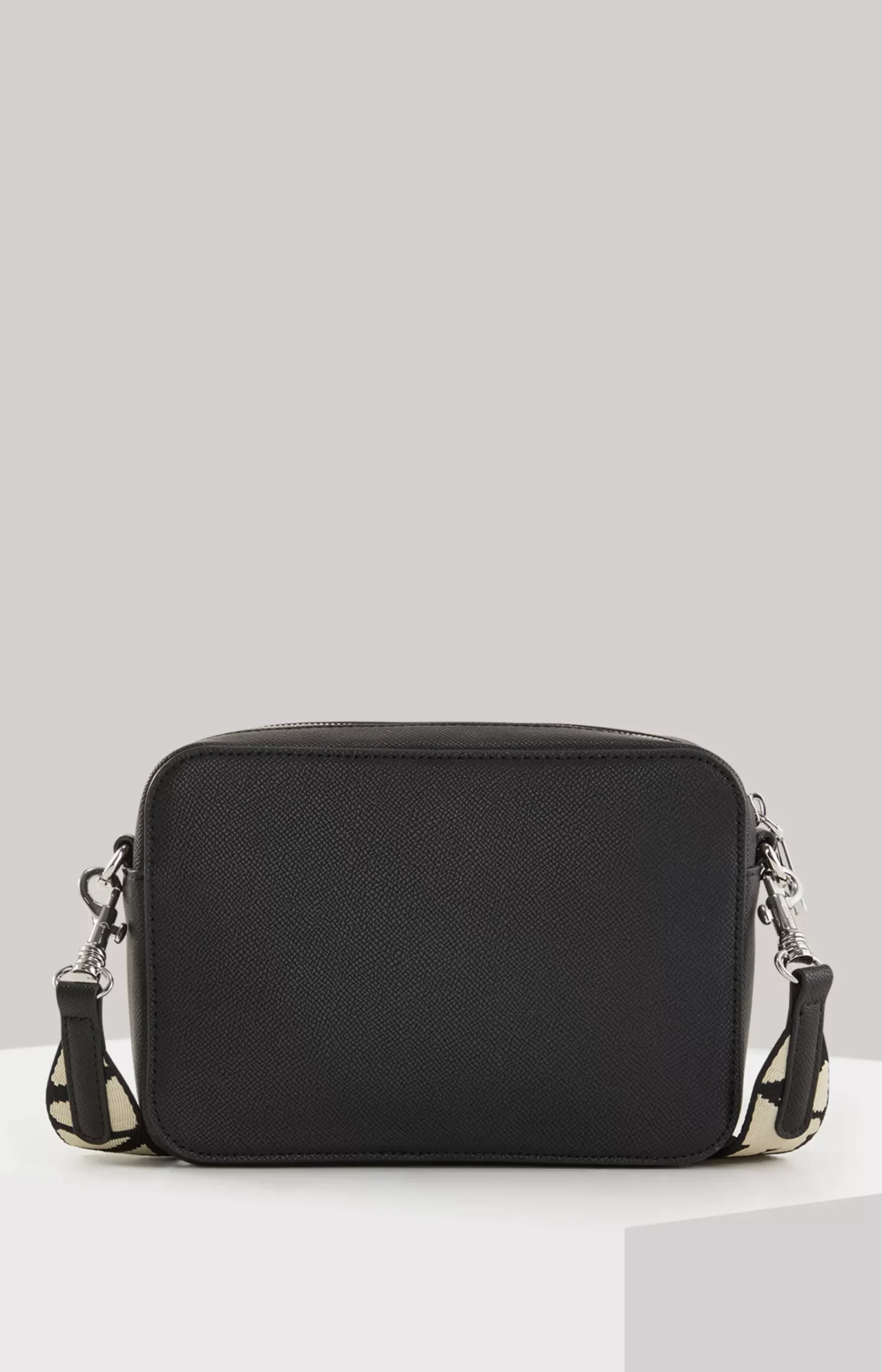 Giro Cloe Shoulder Bag in Black