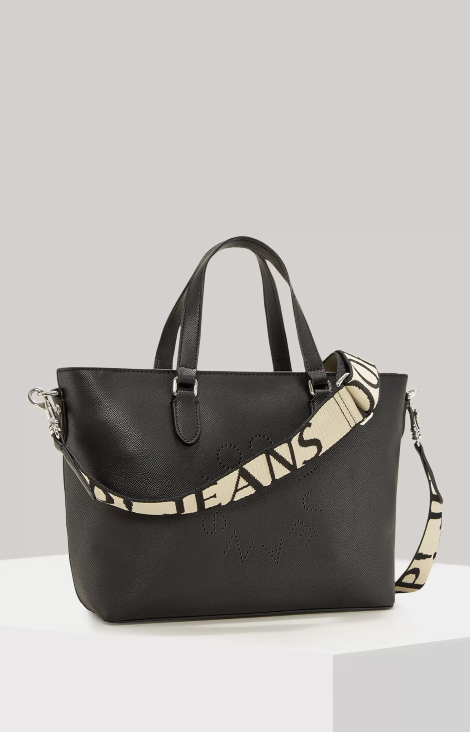Giro Ketty Handbag in Black