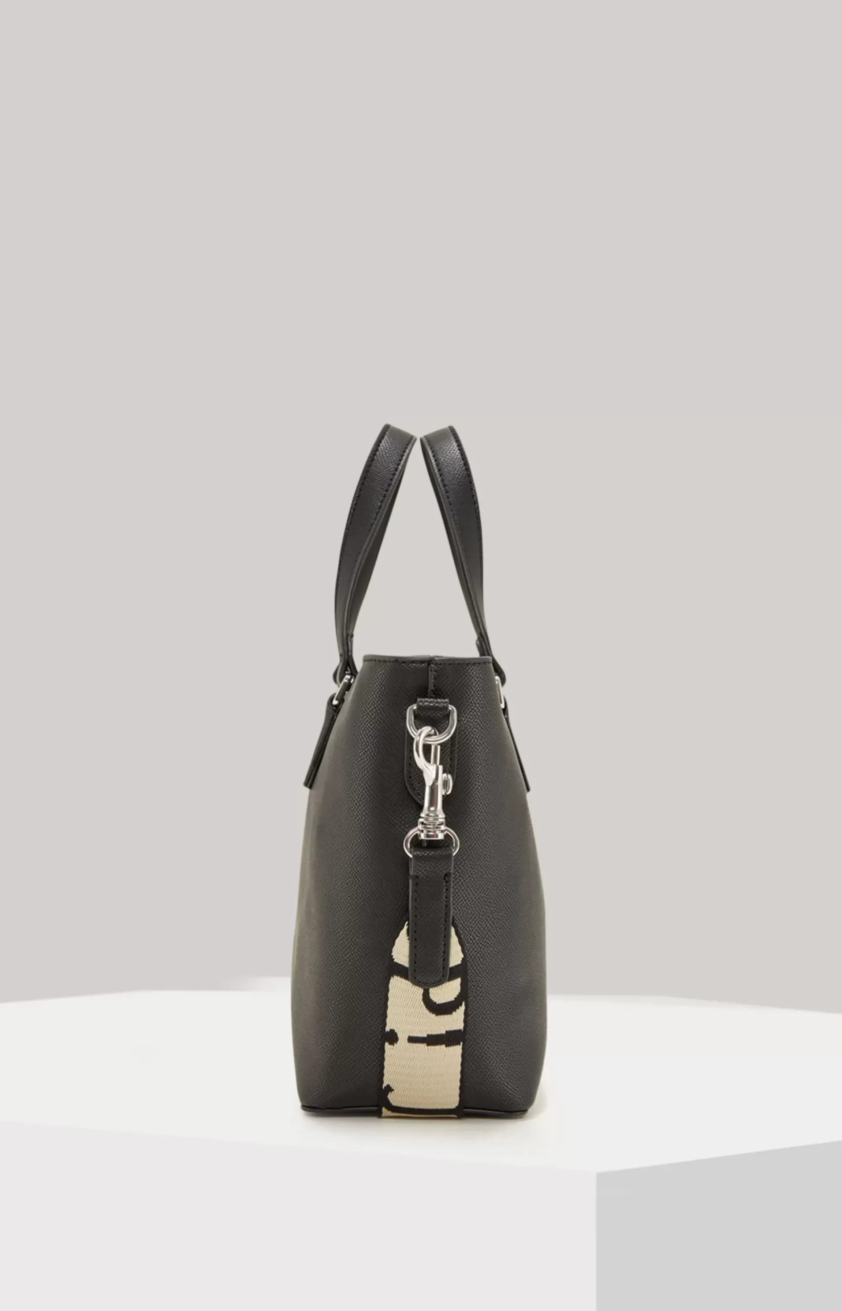 Giro Ketty Handbag in Black