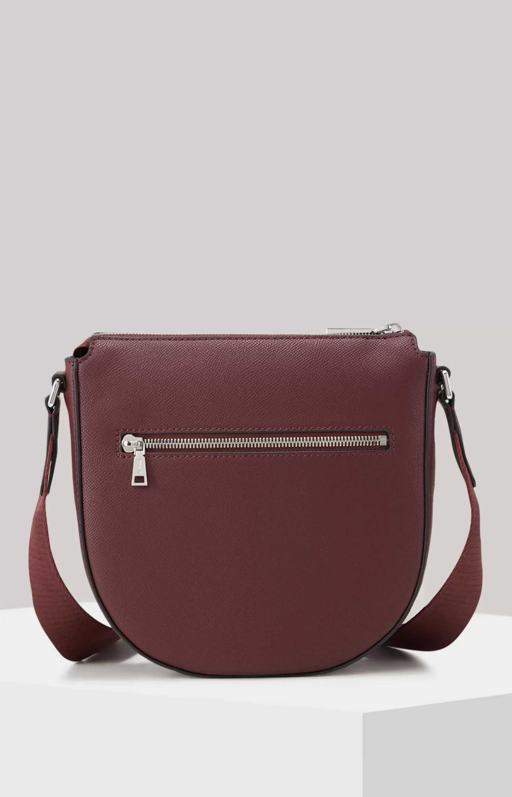 Giro Stella Shoulder Bag in Dark Red