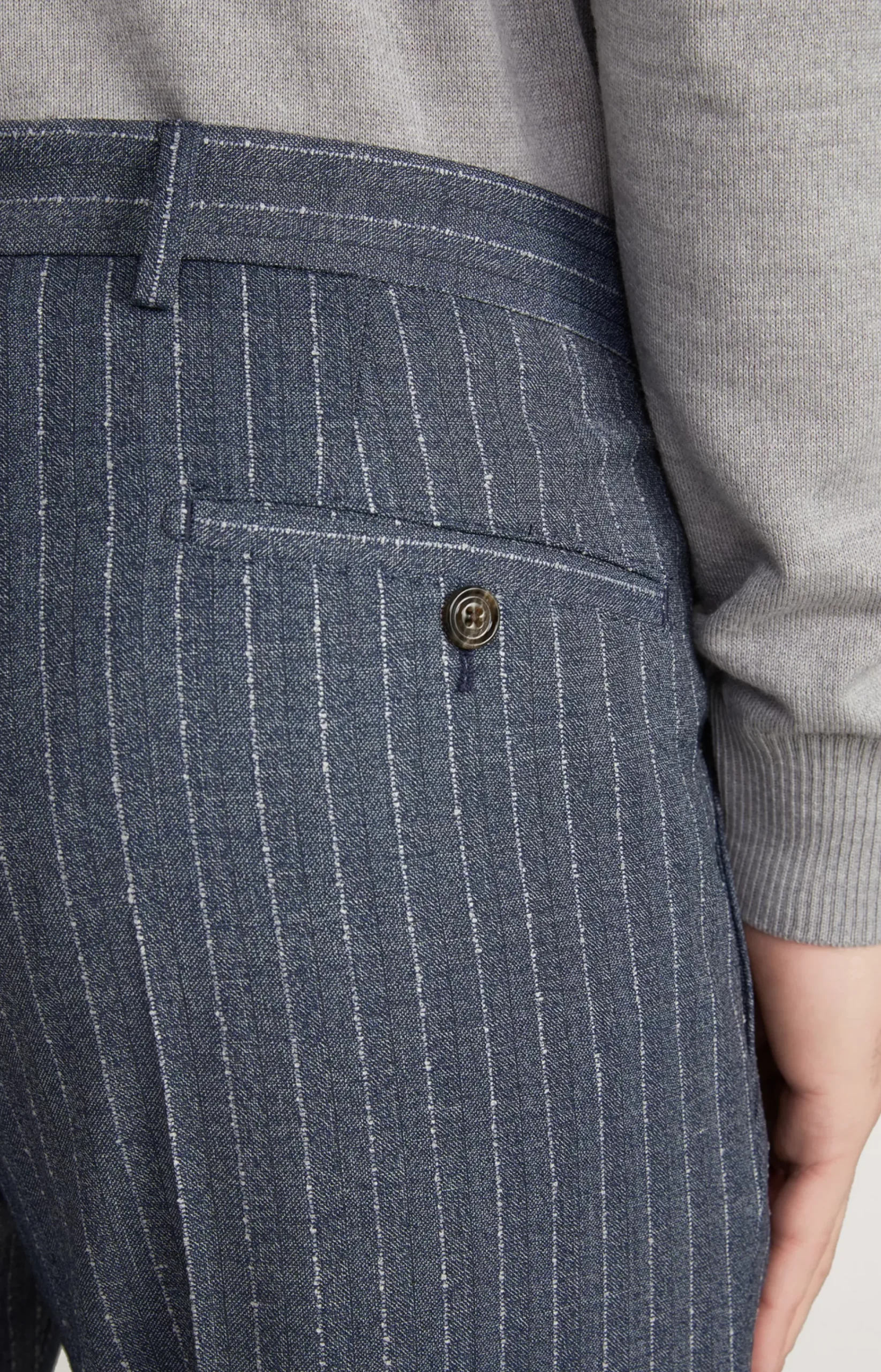 Haspar-Bloom Suit in Blue Stripes