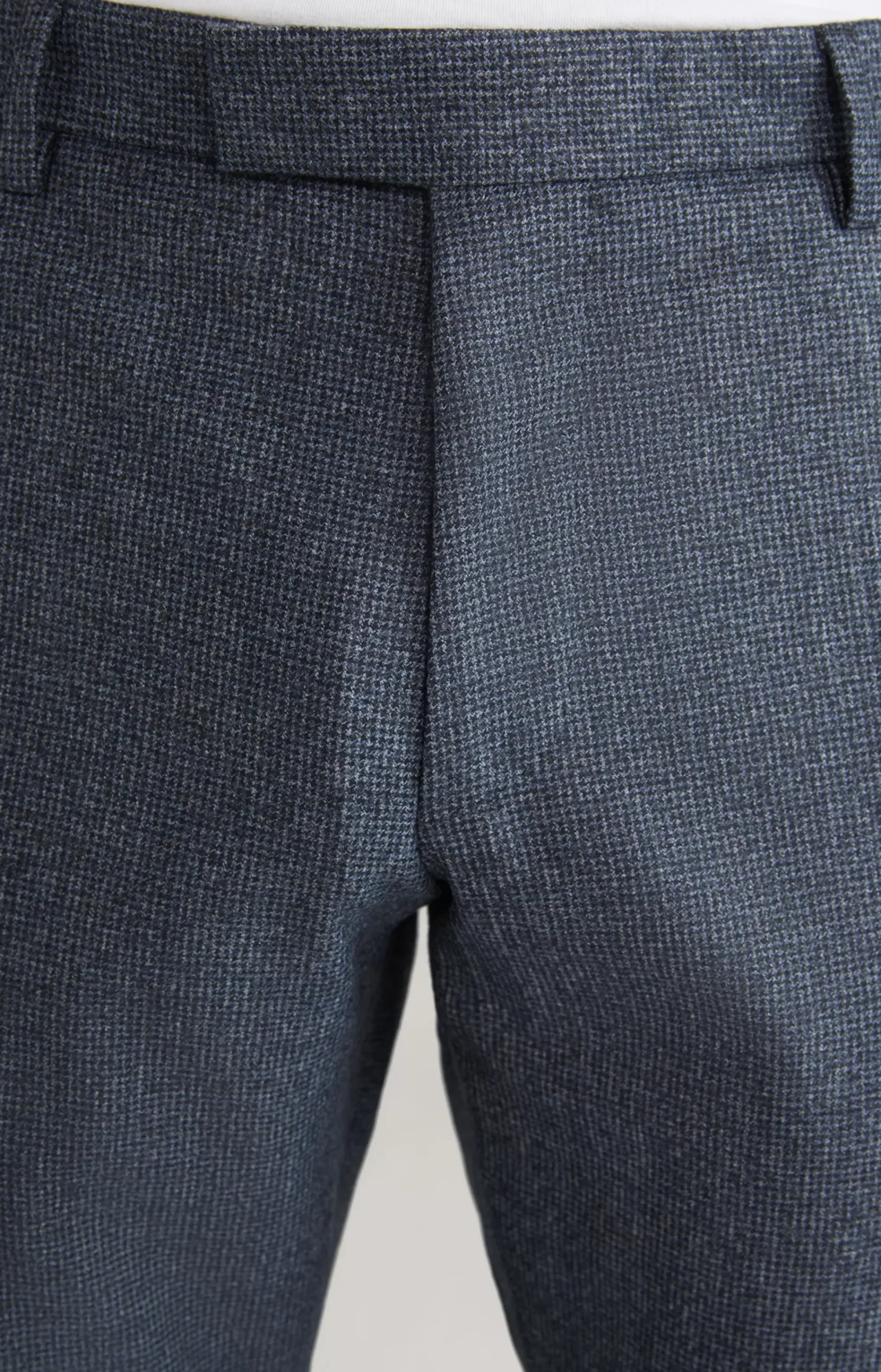 Haspar-Bloom Virgin Wool Suit in Blue