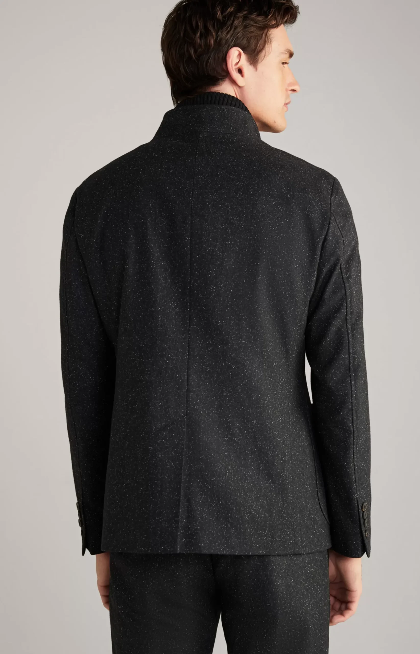 Hectar Jacket in Mottled Black