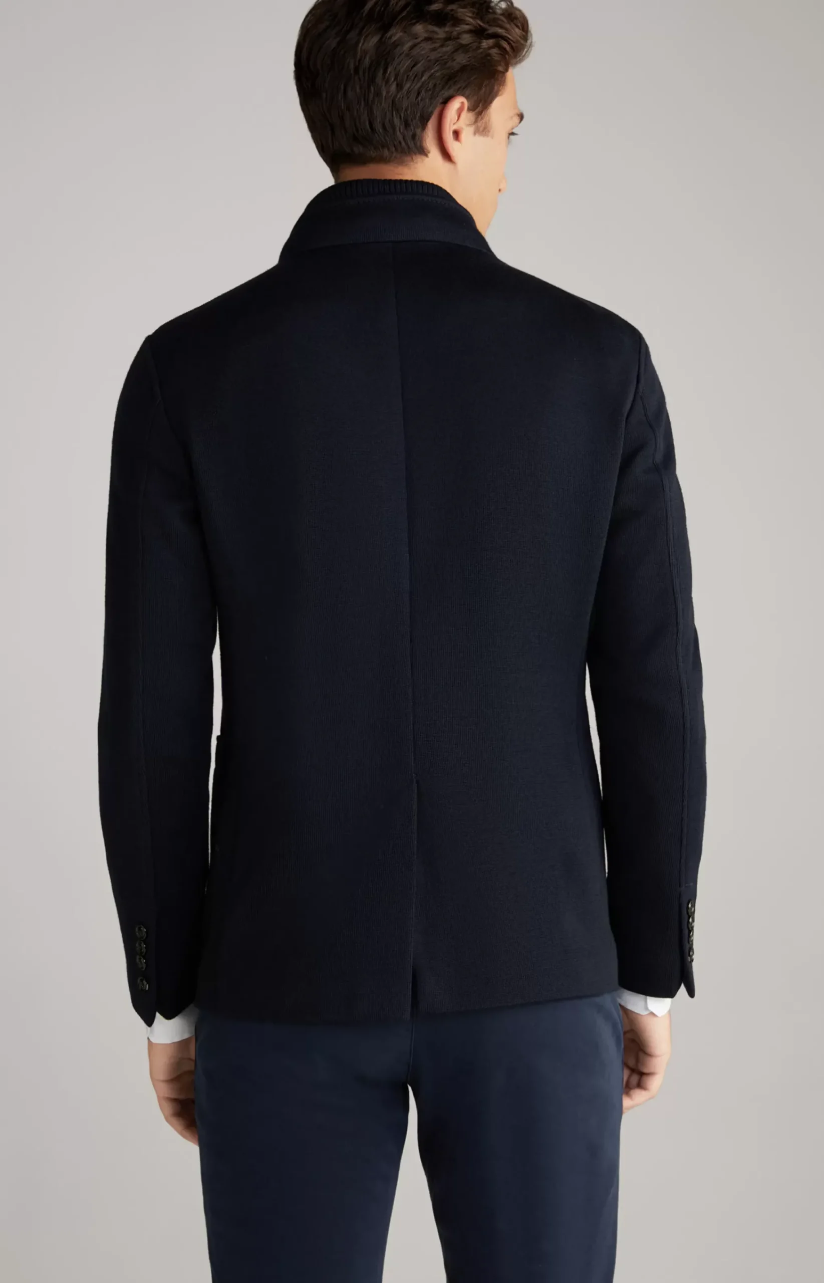 Hectar Jacket in Navy
