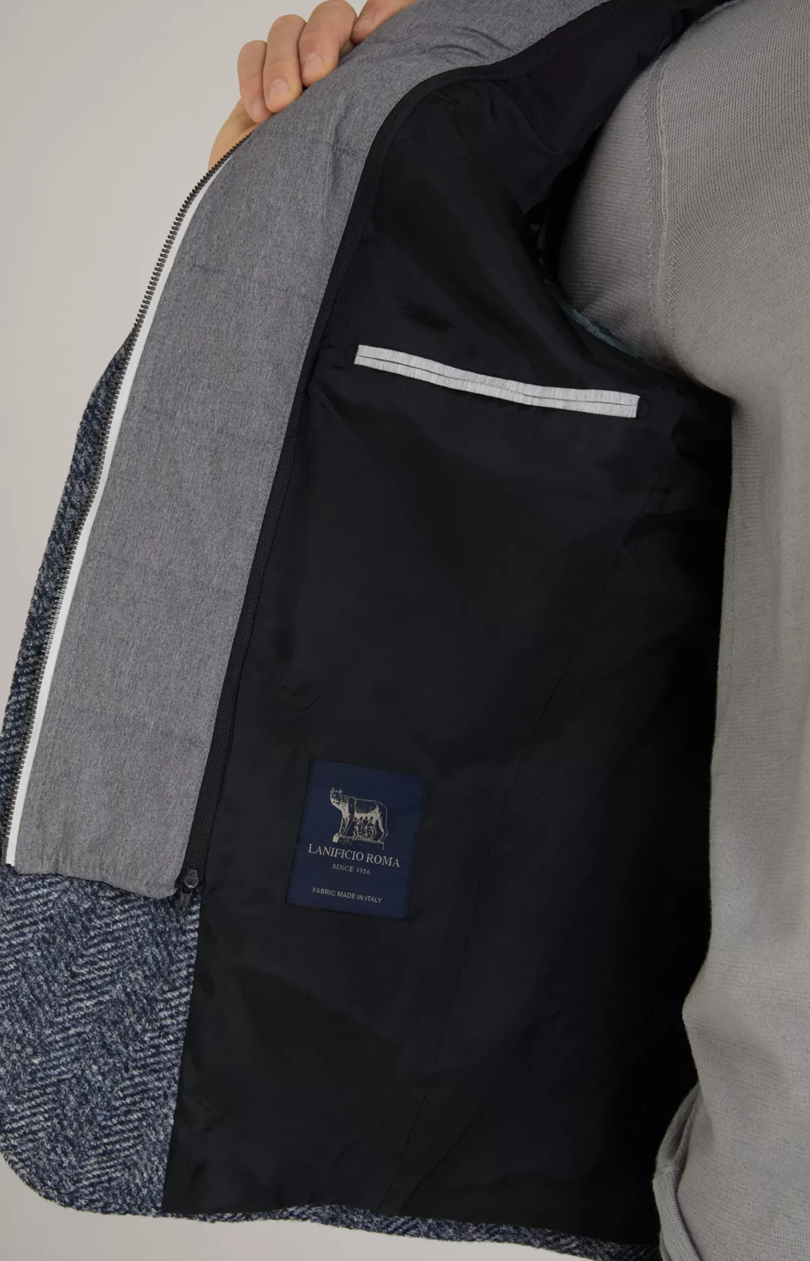 Hecton Jacket in a Blue and White Pattern