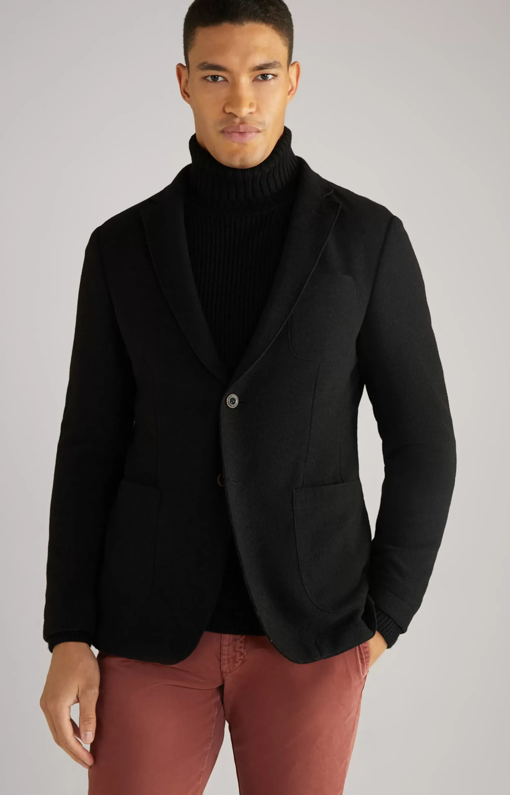 Helican Jacket in Black