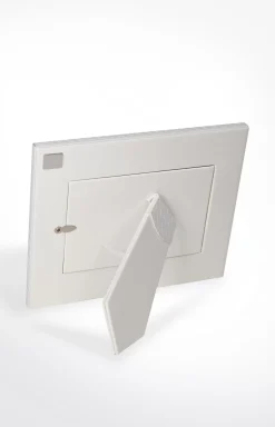 Homeline picture frame (for 10 x 15 cm photos), white