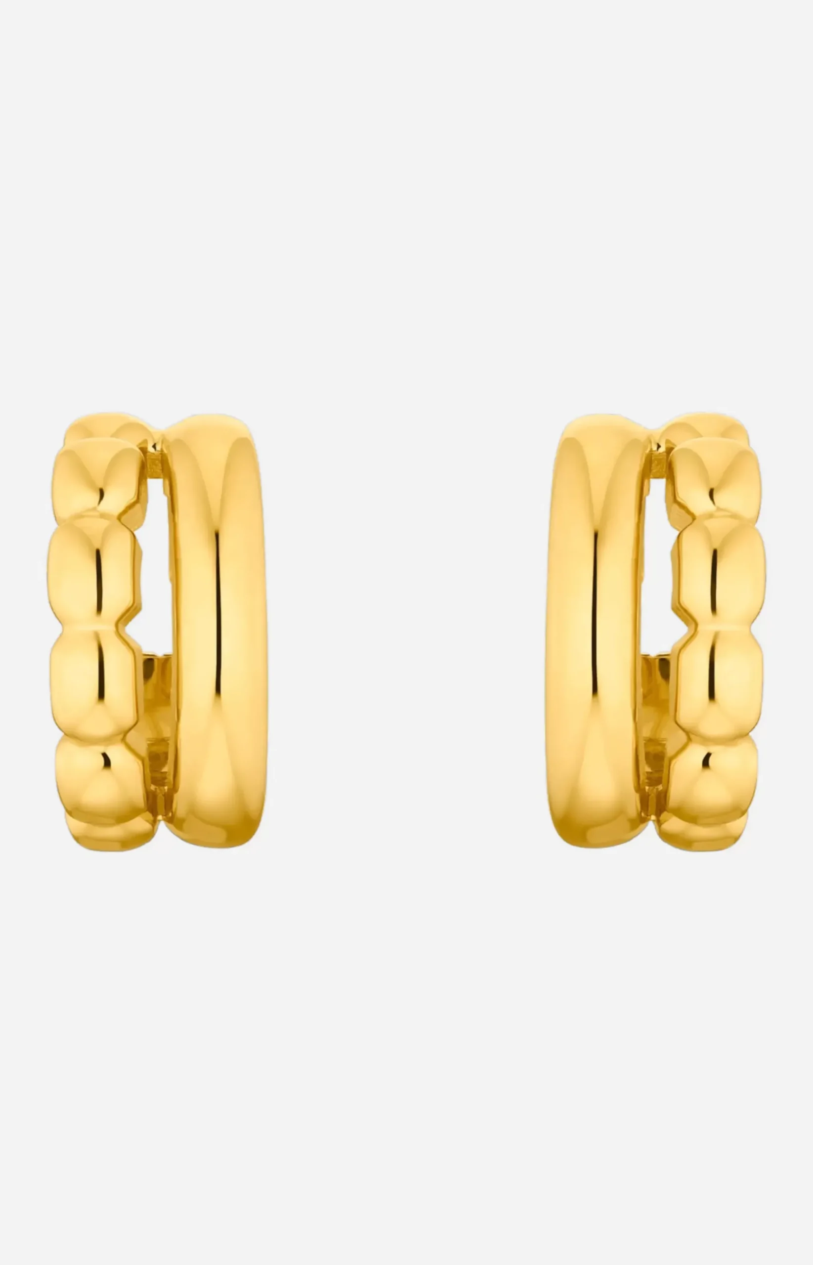 Hoop Earrings in Gold