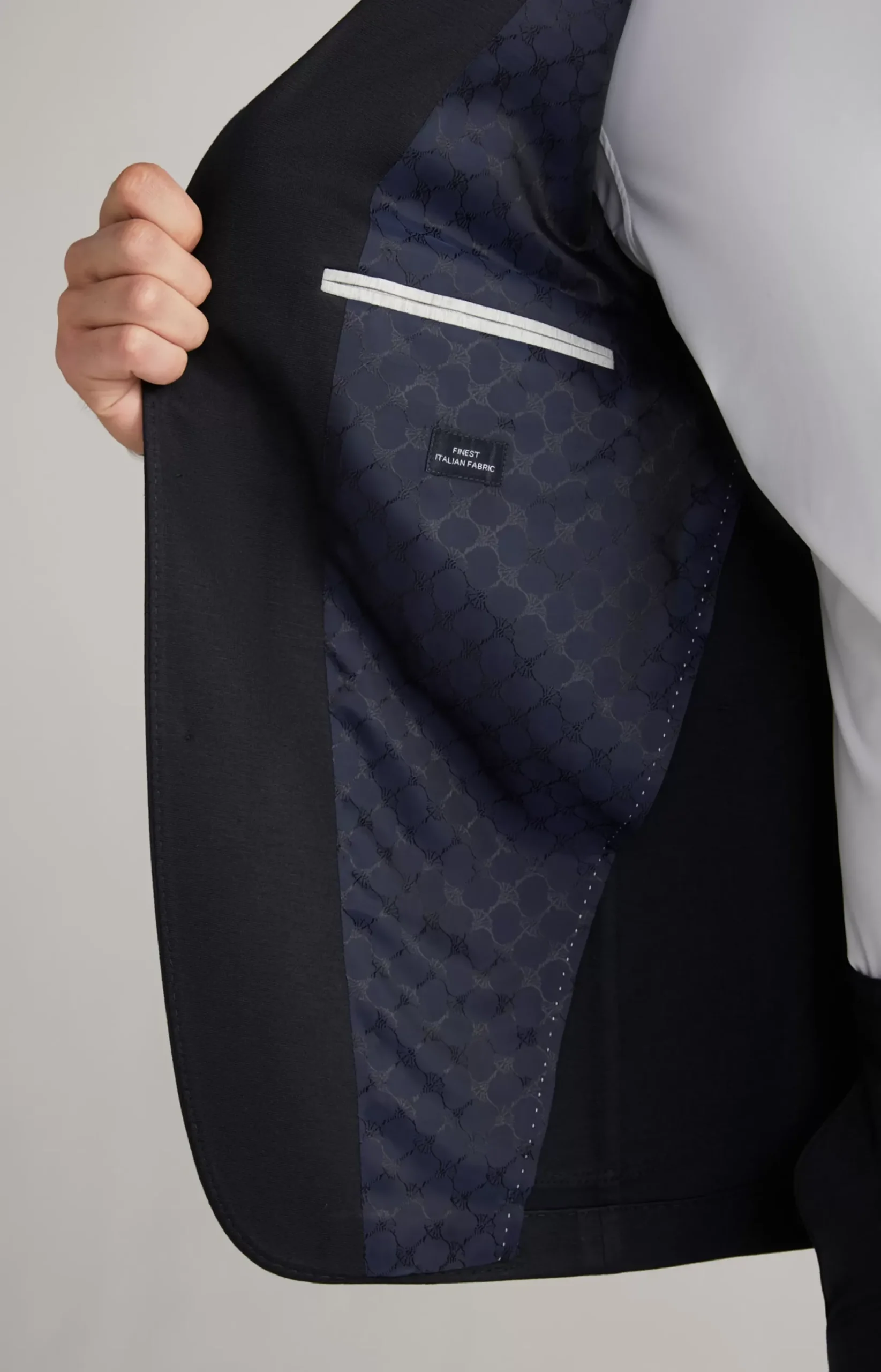 Hoverest Jersey Jacket in Navy