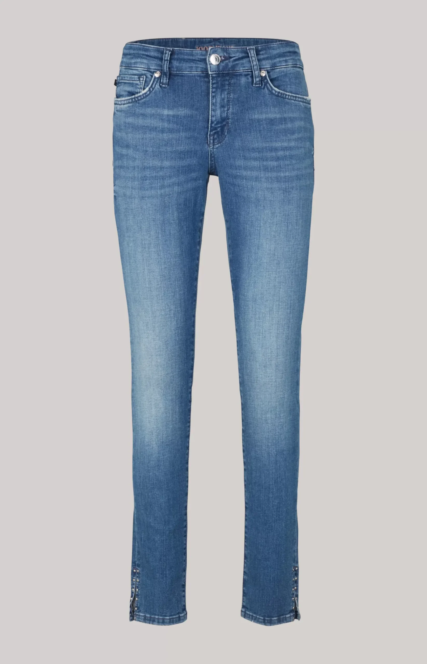 Jeans in a Denim Blue Washed Look